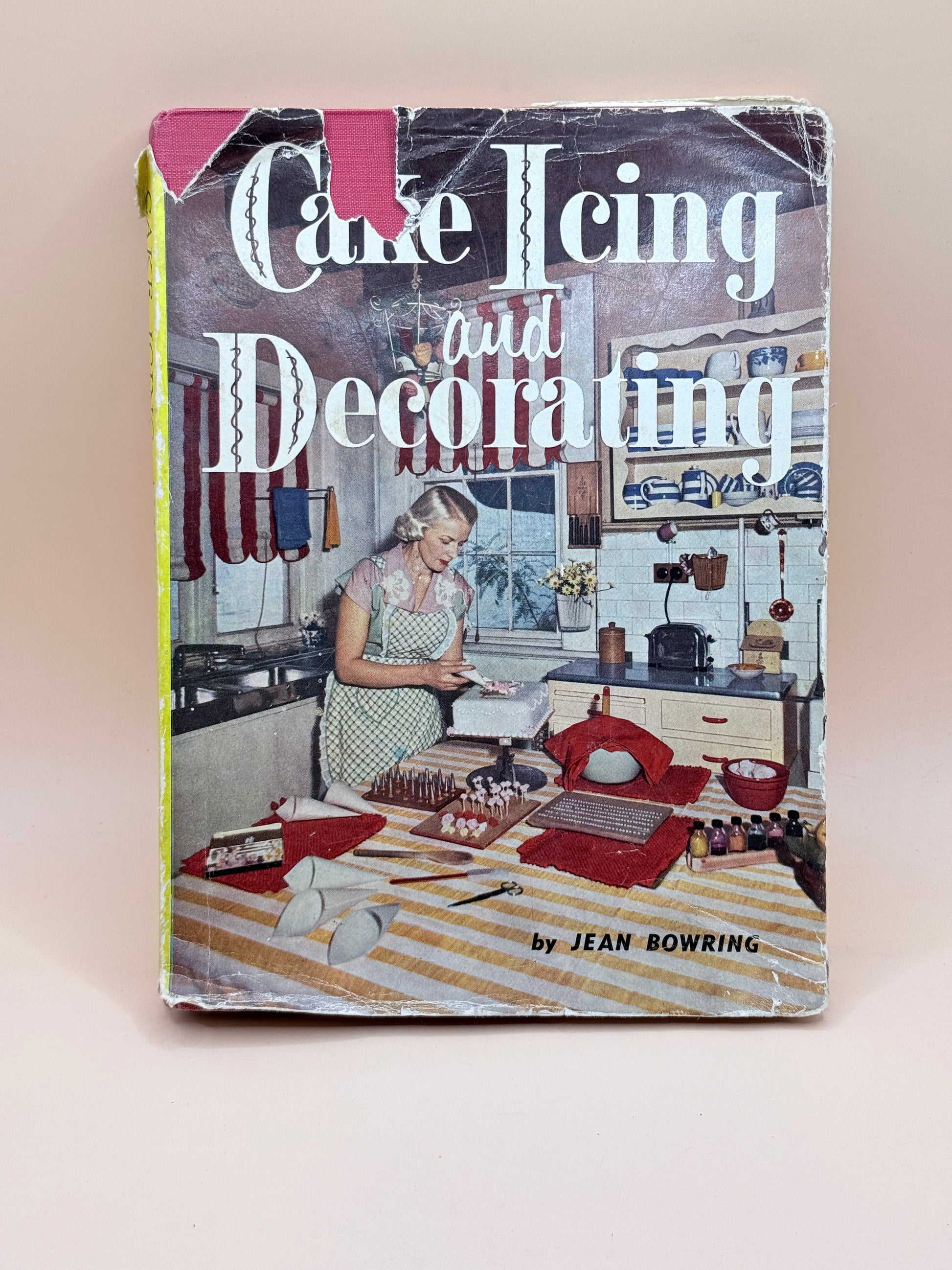 Brand Unknown Cake Icing And Decorating By Jean Bowring