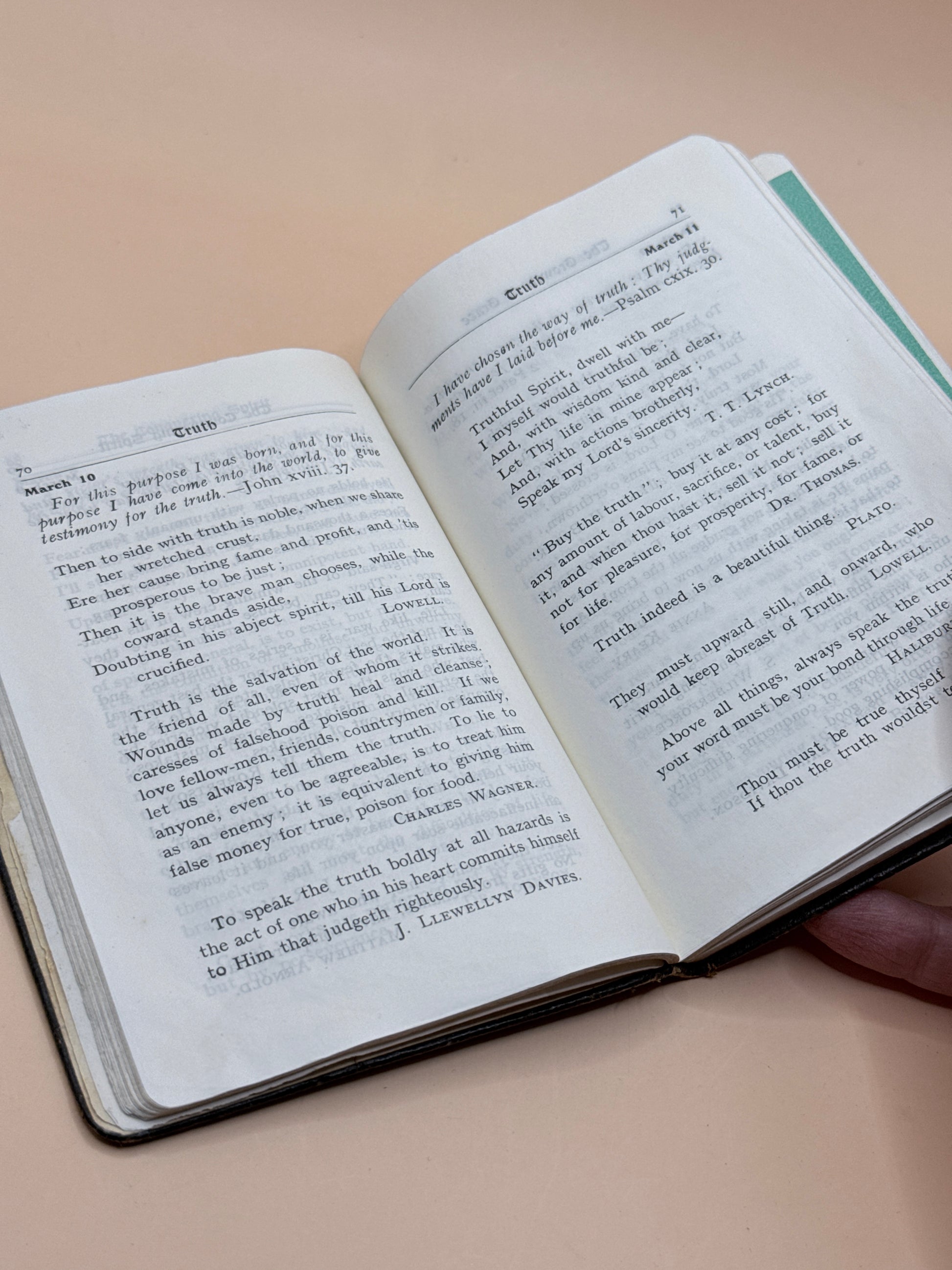Life’s Beginnings: Wisdom And Counsel For Daily Guidance