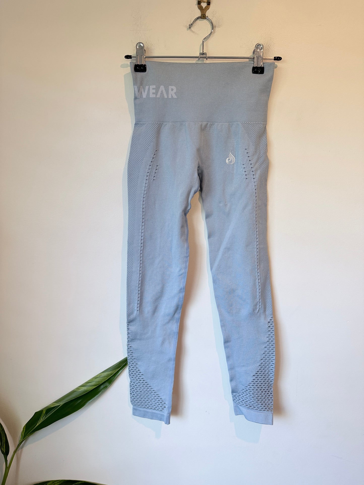 RYDERWEAR Light Blue Seamless Staples Leggings Size XXS — New