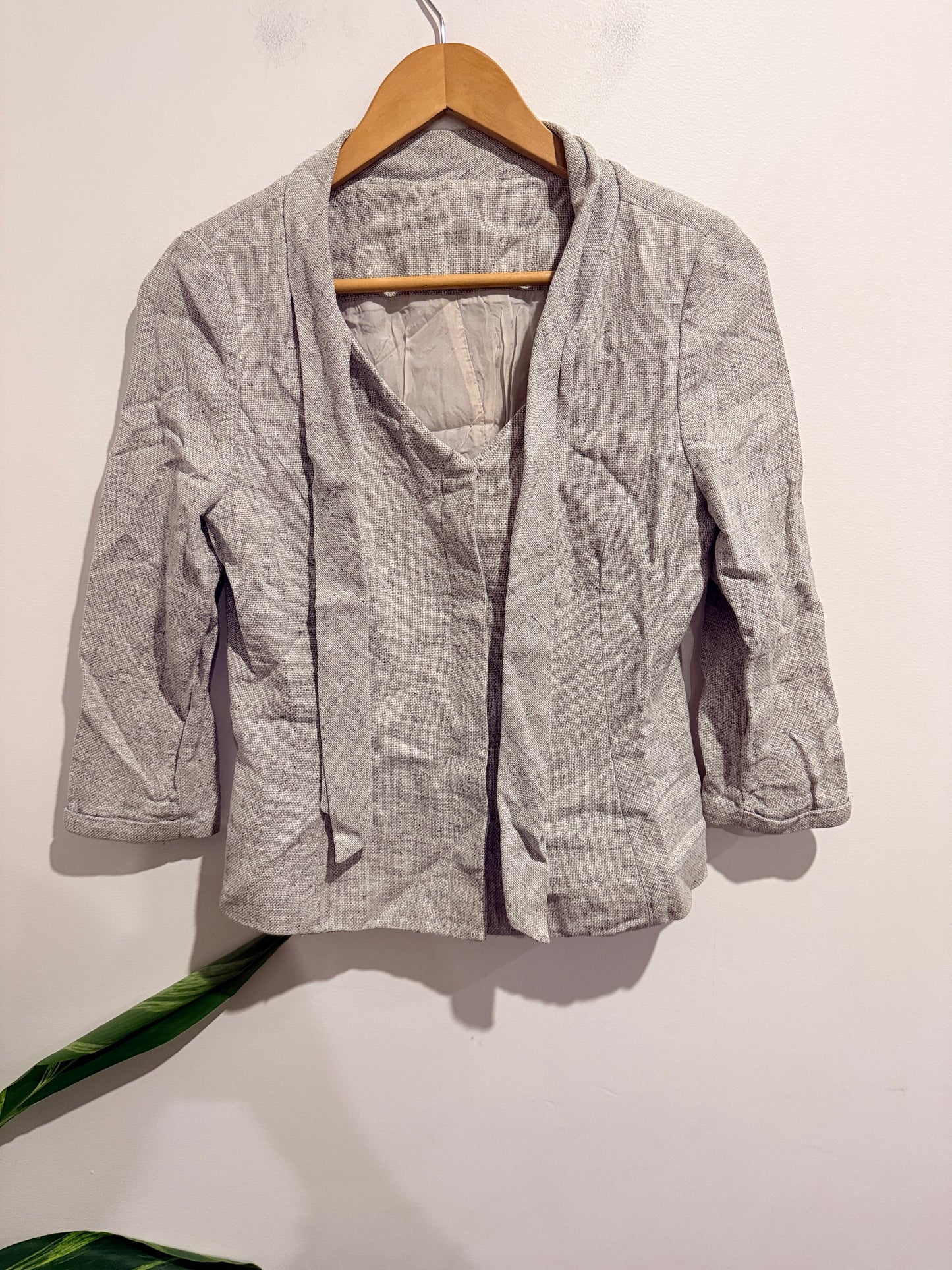 Brand Unknown 3/4 Sleeves Blazer Size U/Arm to U/Arm 46cm