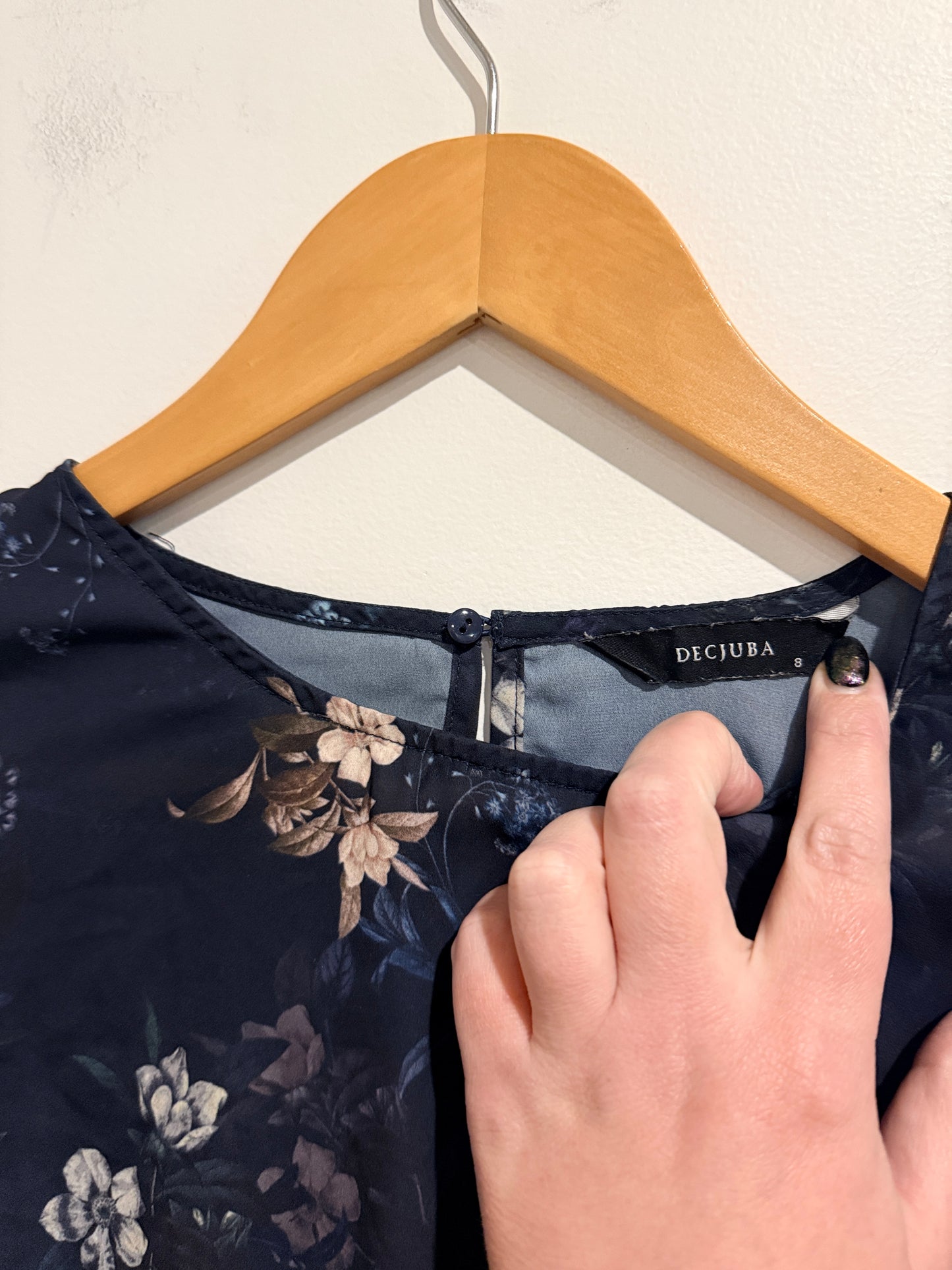 Decjuba Floral Multi-layered Tier Flare Top Size 8
