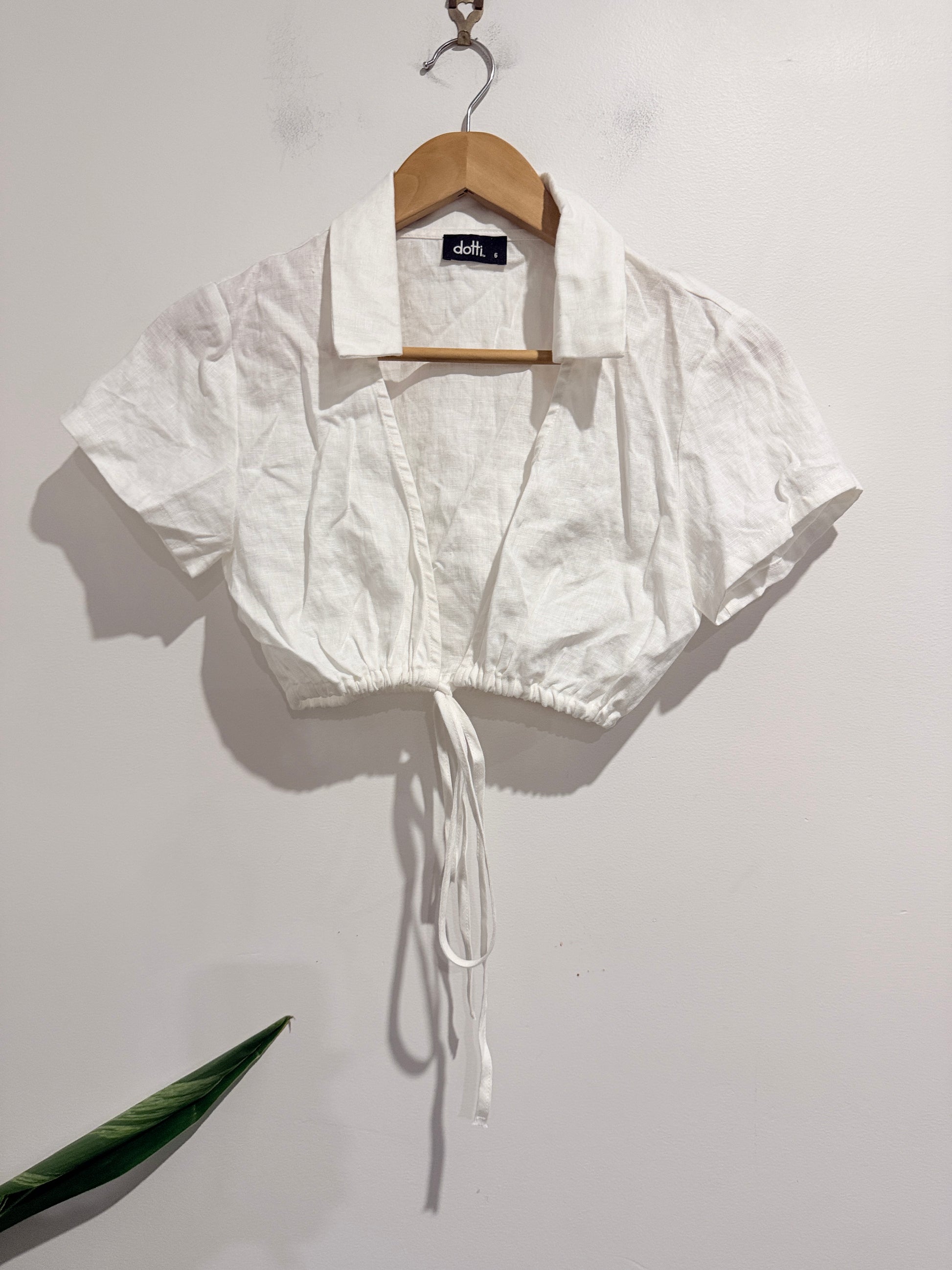 Dotti Tie-front Crop Top Size 6