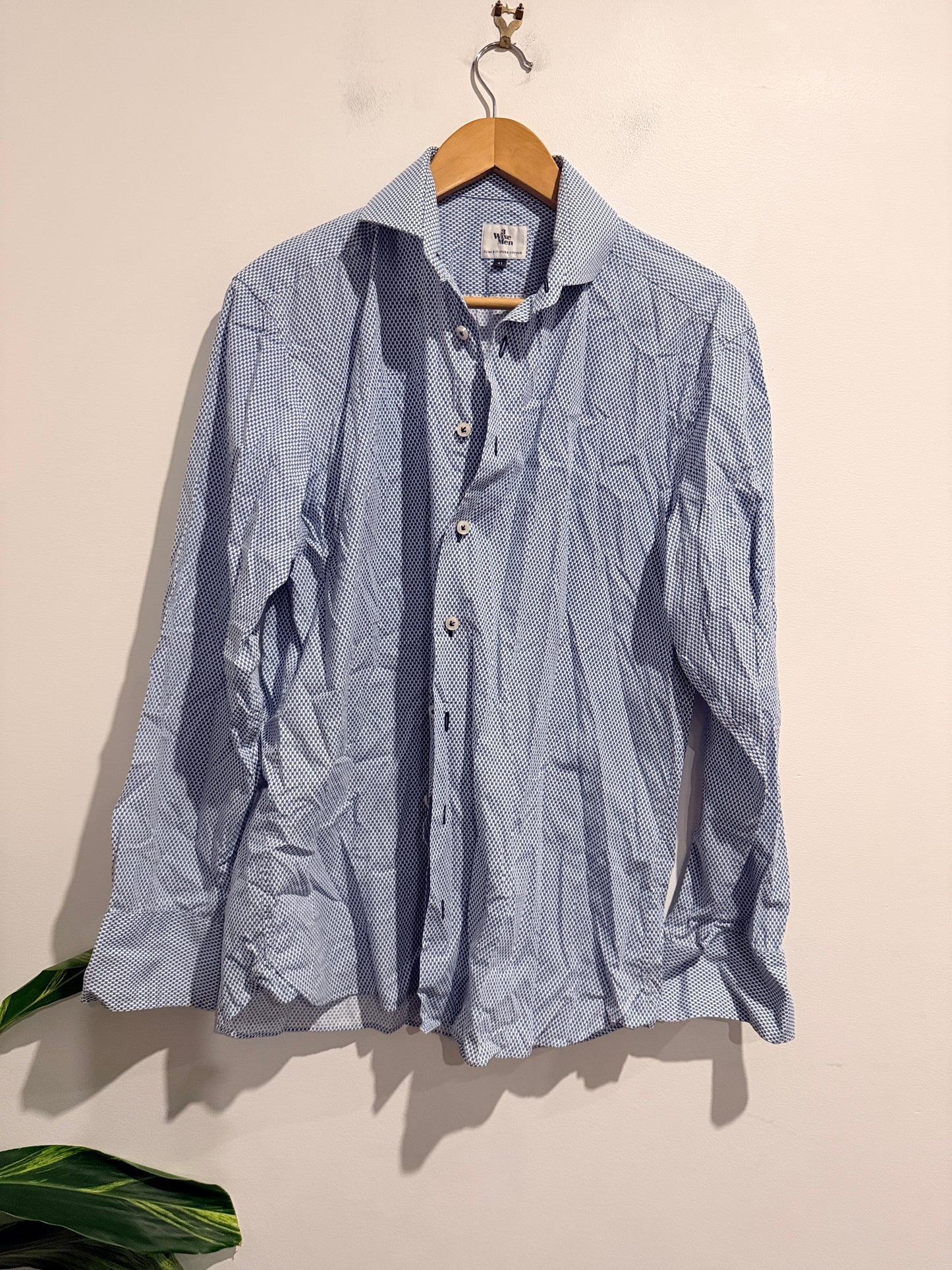 3 Wise Men Long-sleeve Patterned Button-up Shirt Size 41