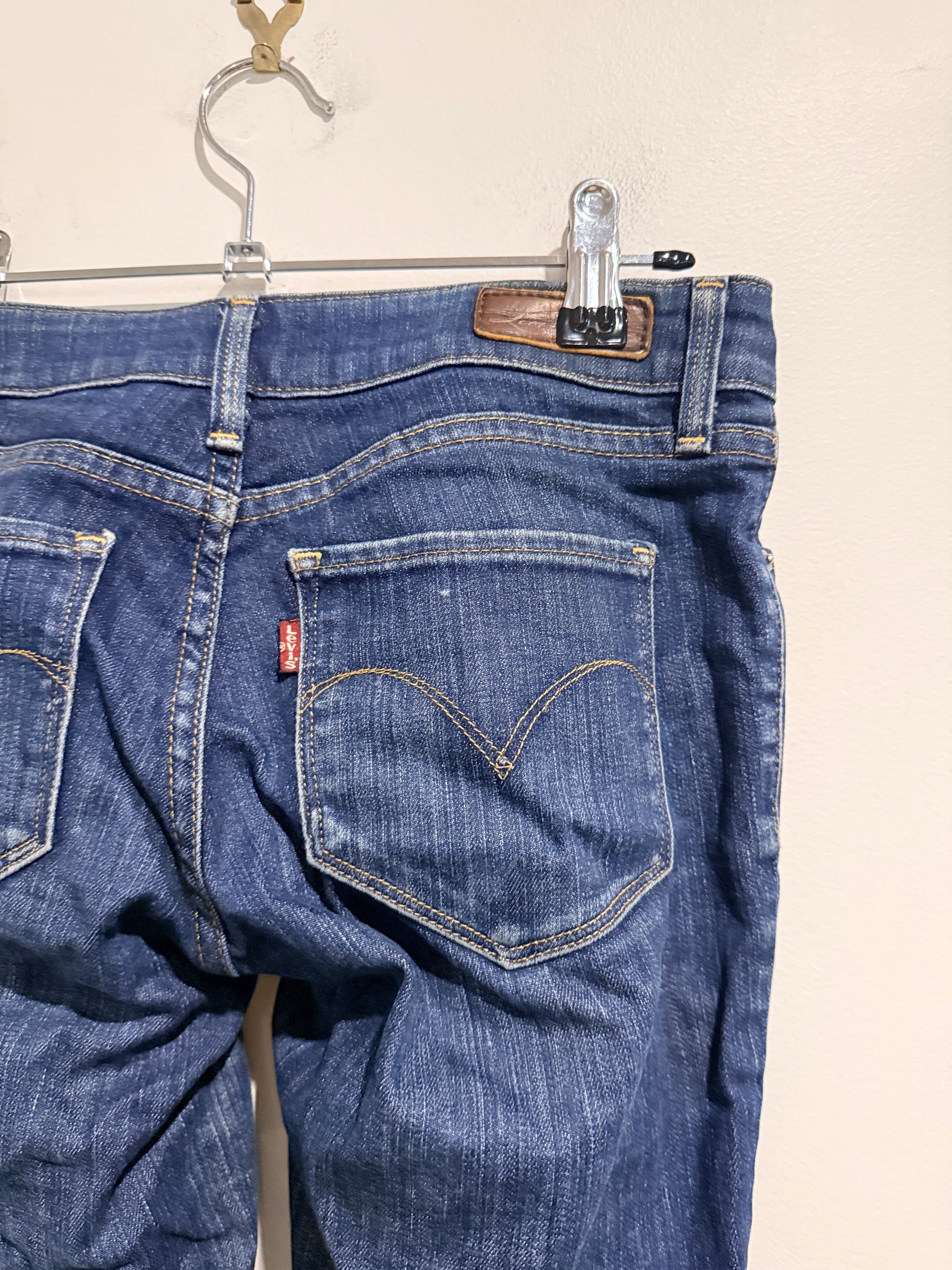 Levi's Dark Wash Denim Bootcut Jeans Size 26 | Waist 94cm