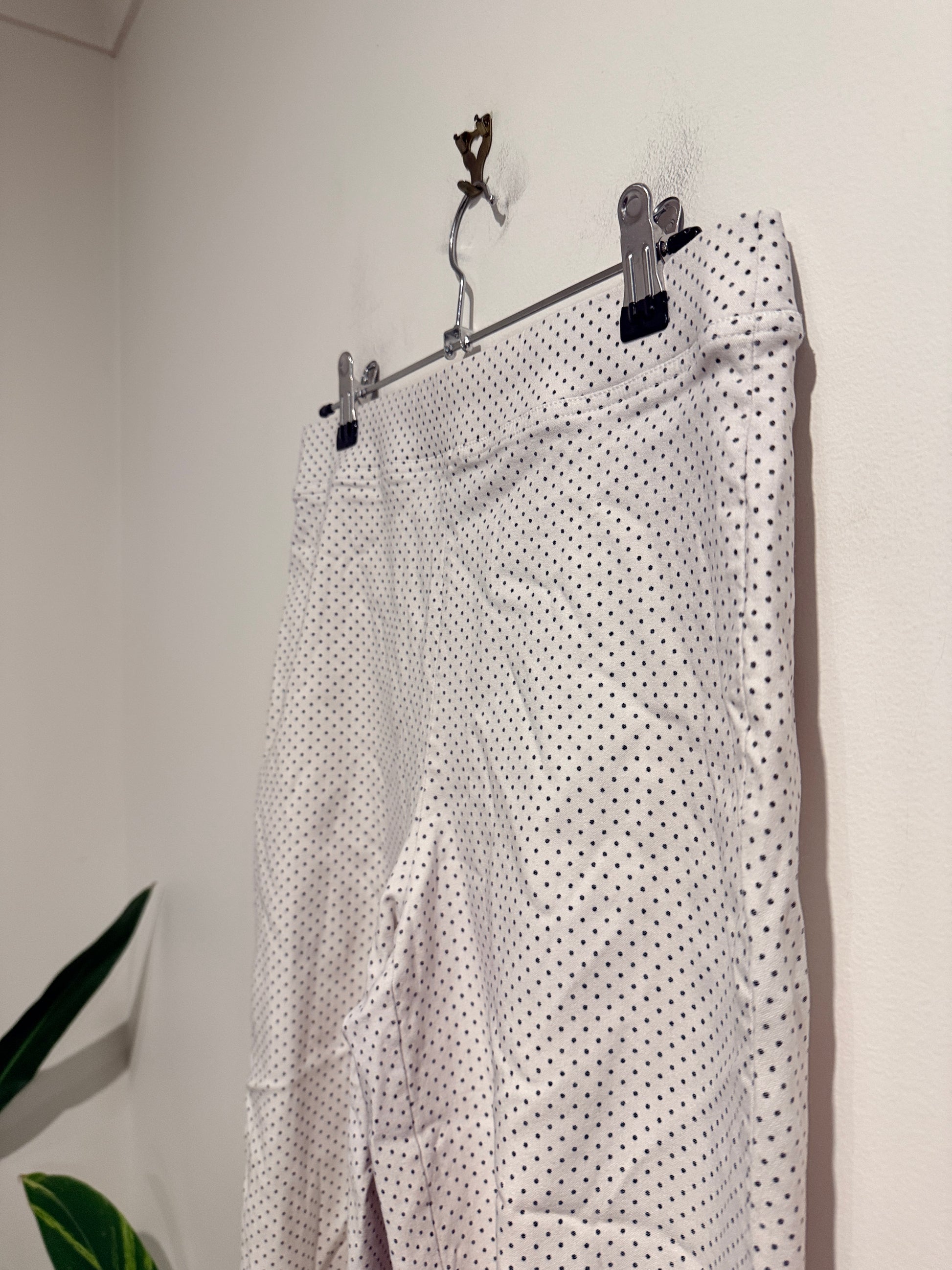 Ella J Cropped Capri Pants Size 8
