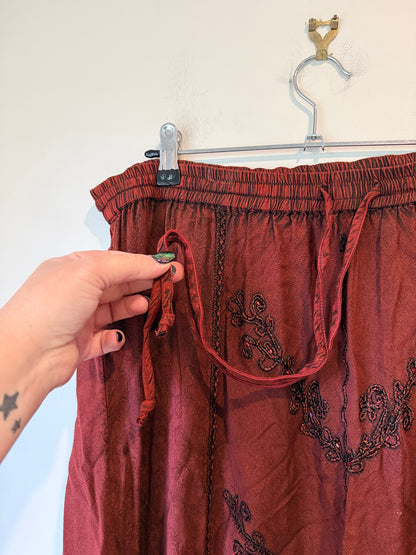 L.S.I Bohemian-style Embroidered Maxi Skirt Size L/XL