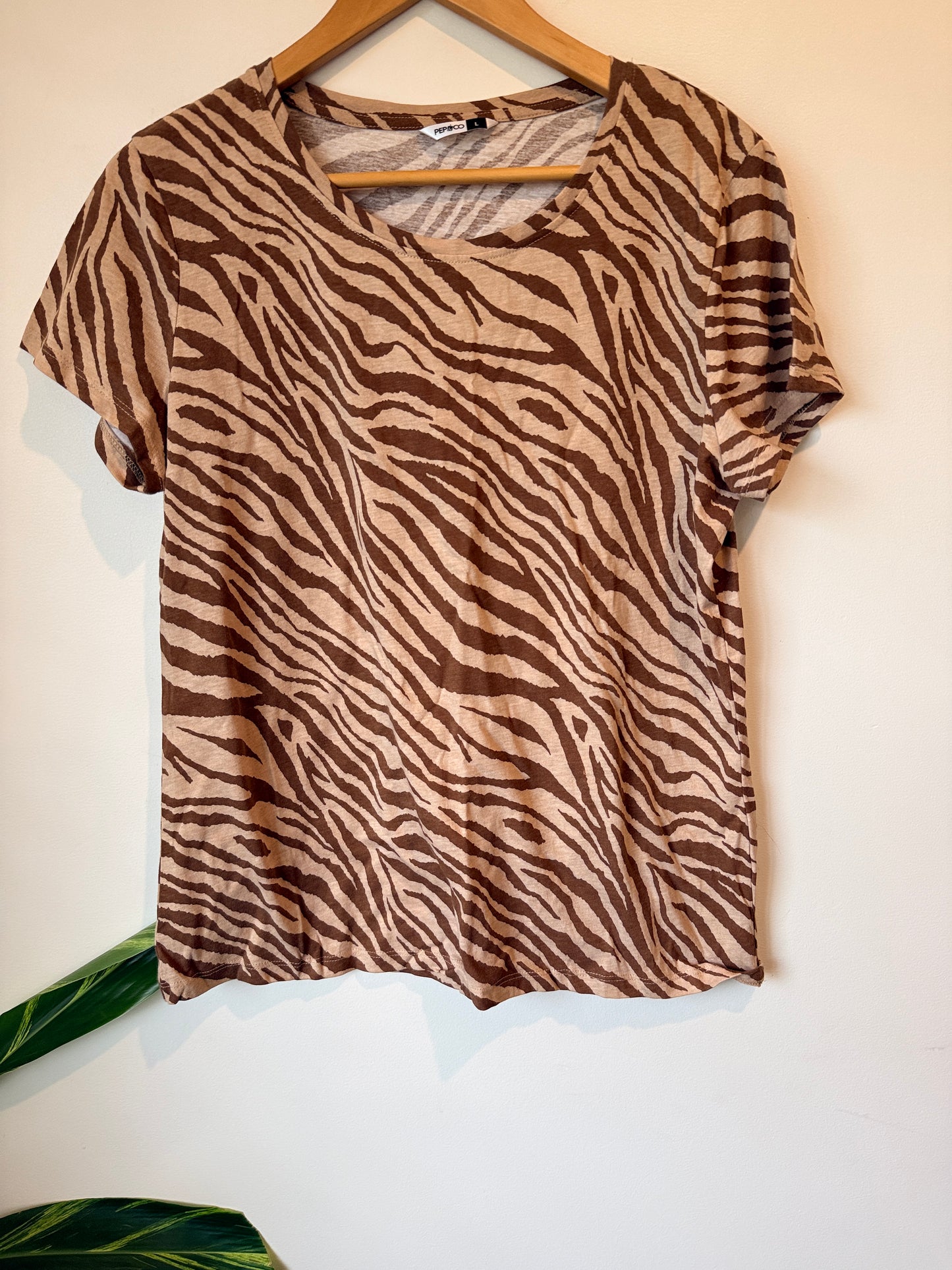 Pep & Co Zebra-print Short-sleeve Top Size L | UK/IRL 16-18 | U/Arm to U/Arm 53cm