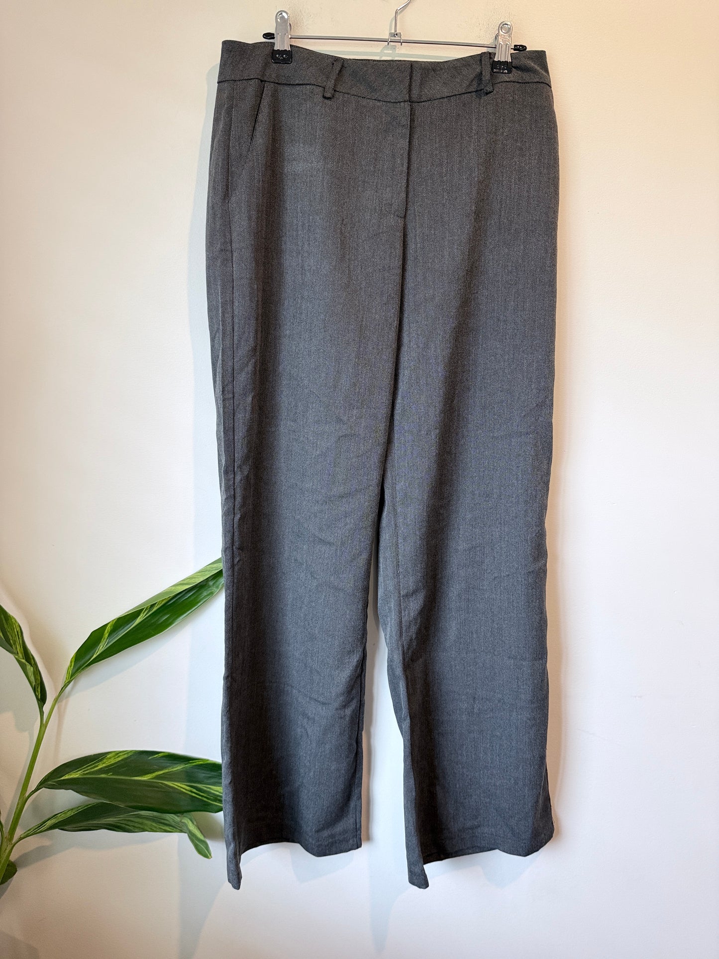 Tadashi Ankle Pants Size 6