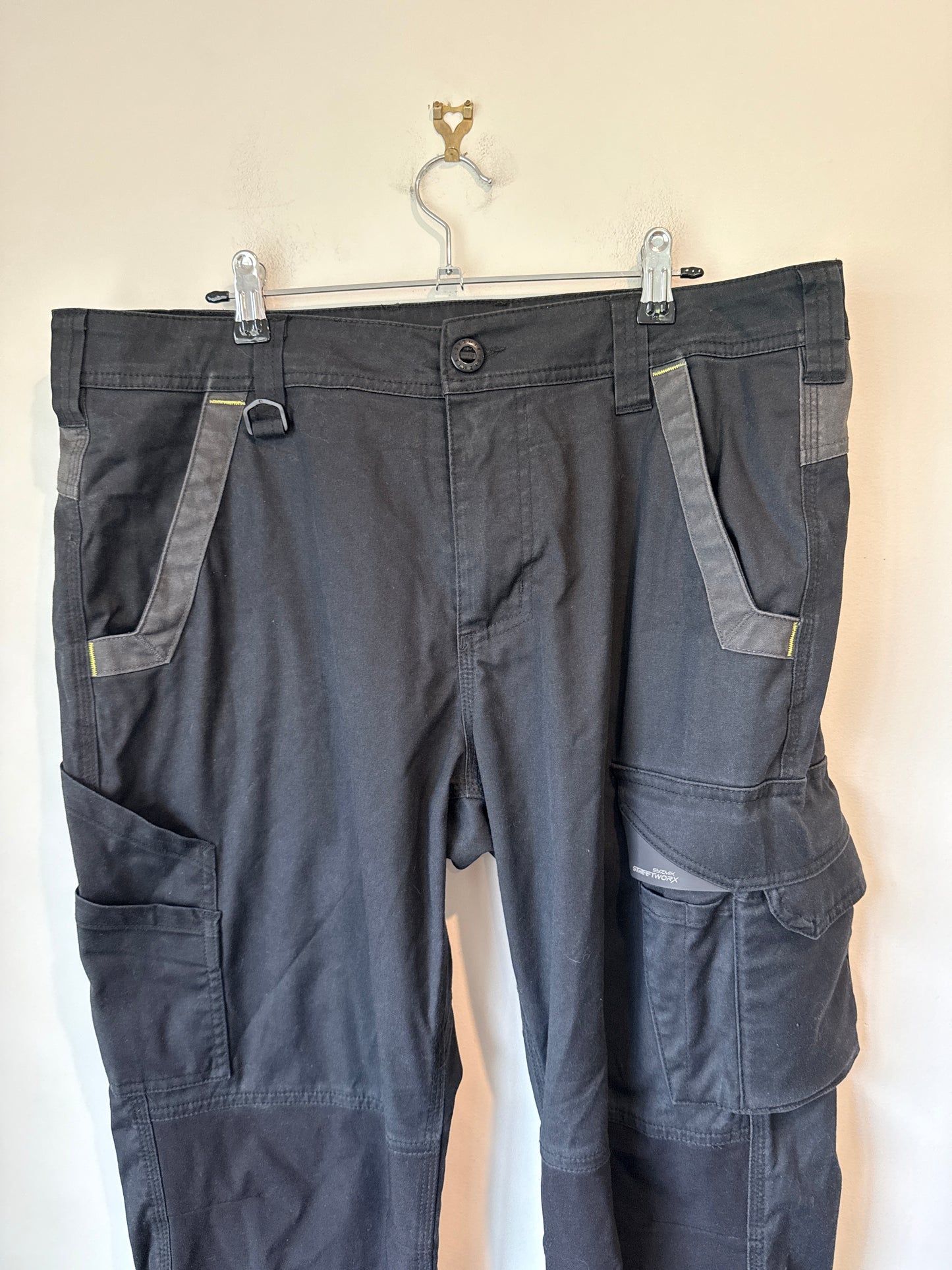 Syzmik UPF 50+ Cargo Work Pants Size 92/36