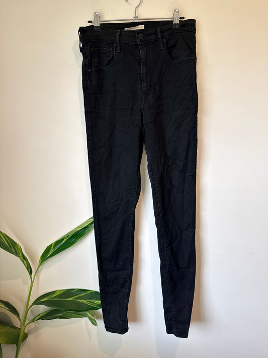 Levi Strauss Super Skinny Jeans Size 31