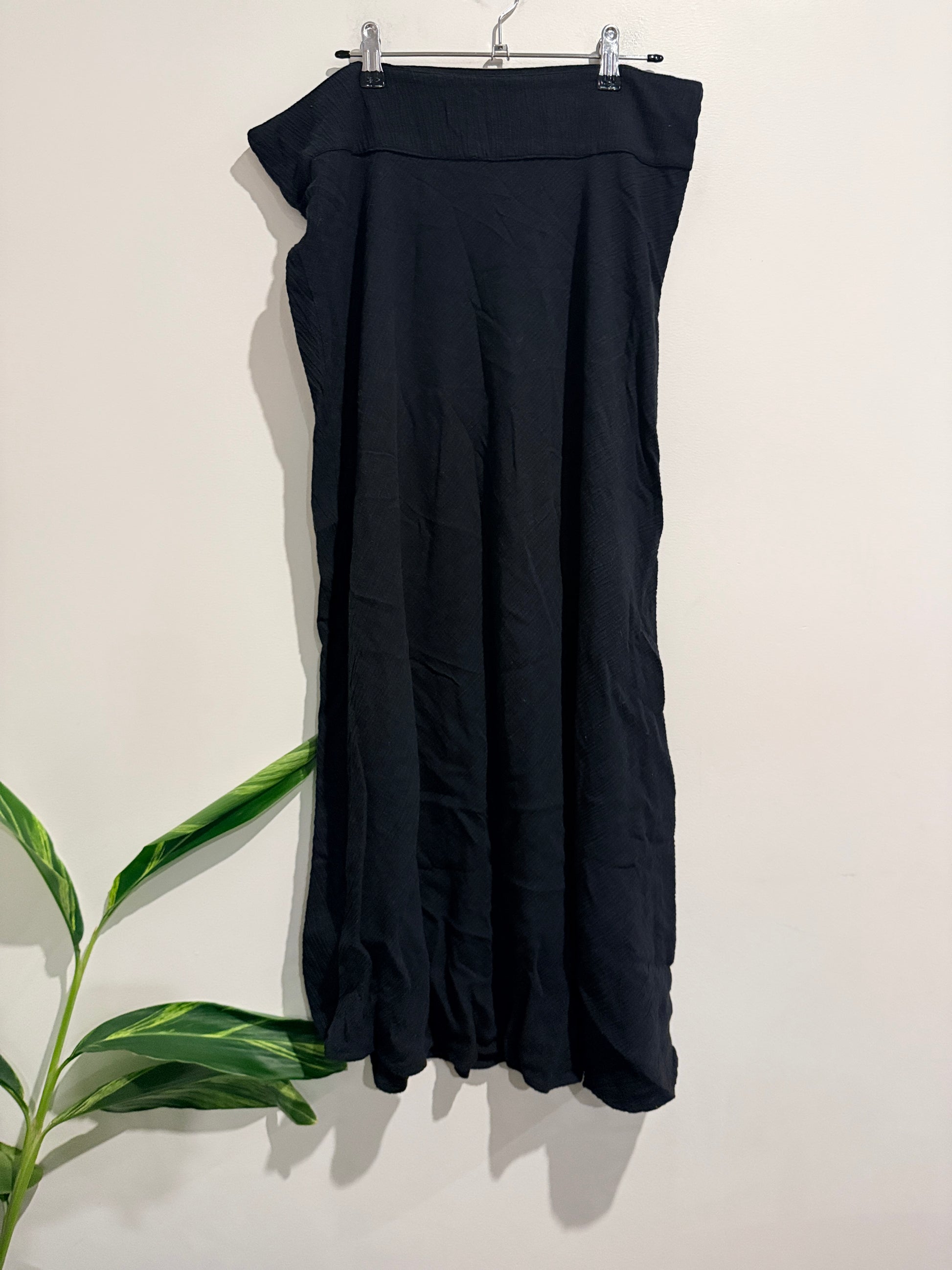 Glassons Maxi Skirt Size 14