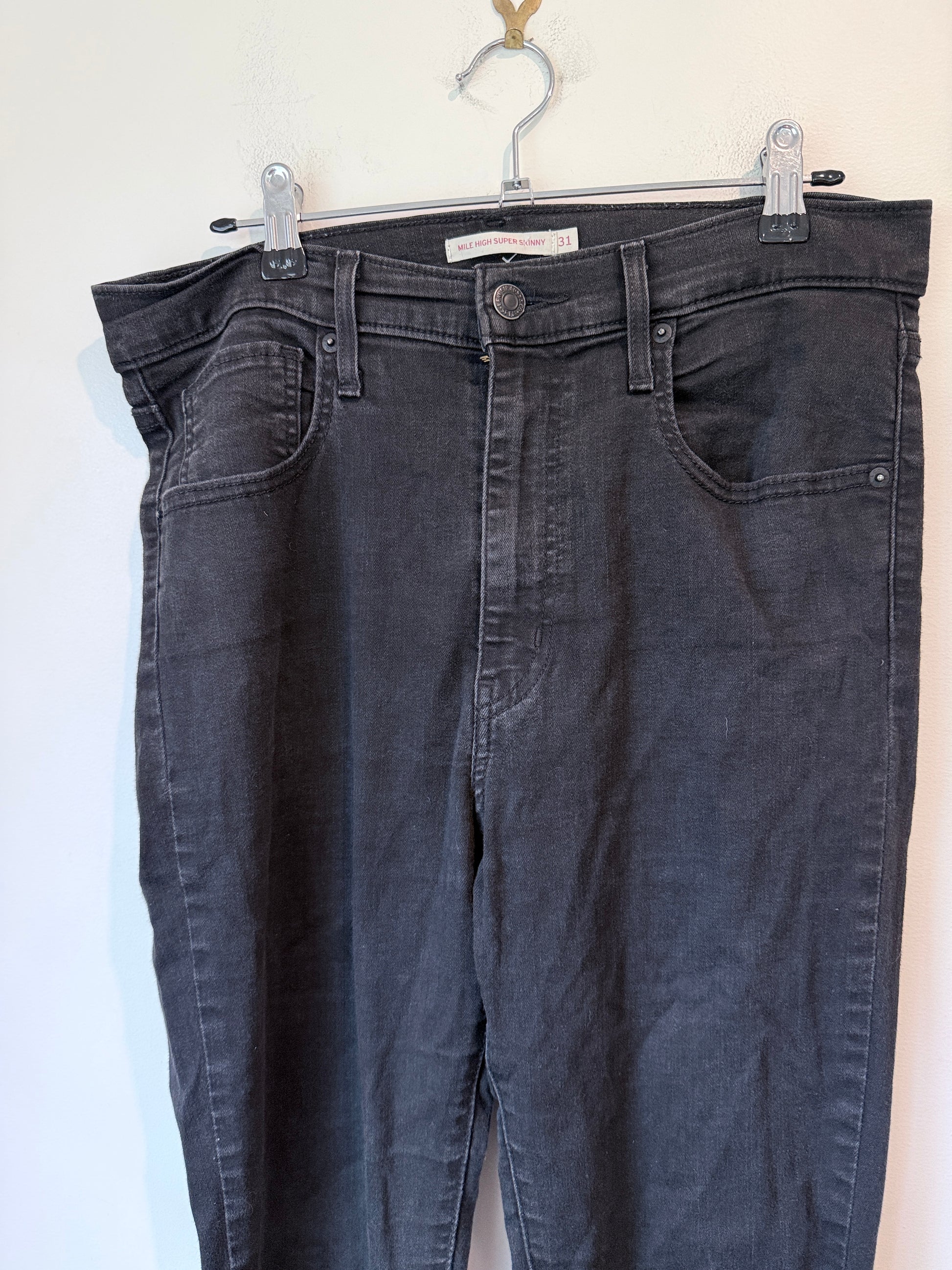 Levi Strauss High-rise Black Skinny Jeans Size 31