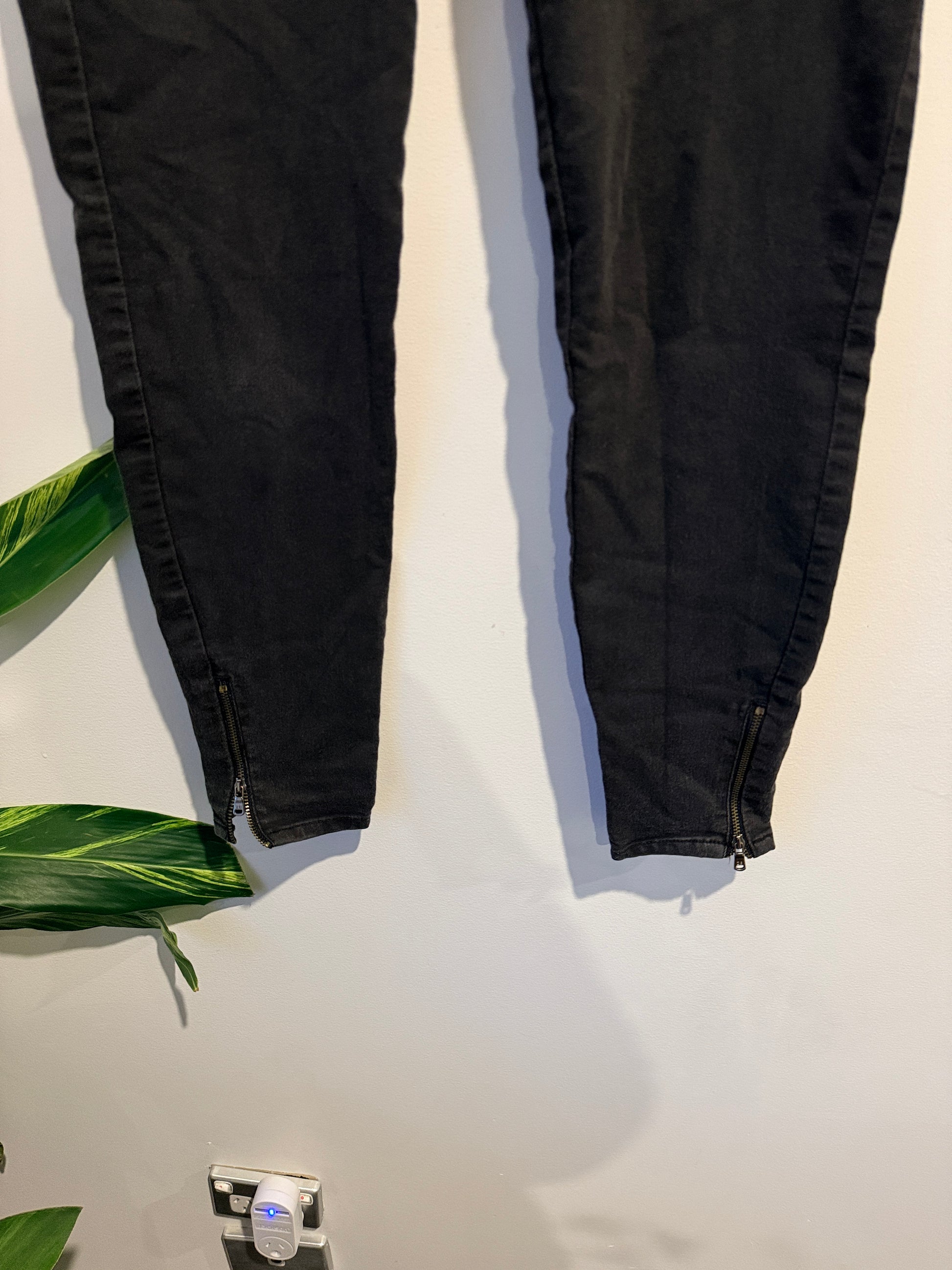 Zara Skinny Jeans Size 38