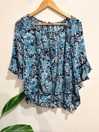 Millers Multicolor Top Size U/Arm to U/Arm 52cm