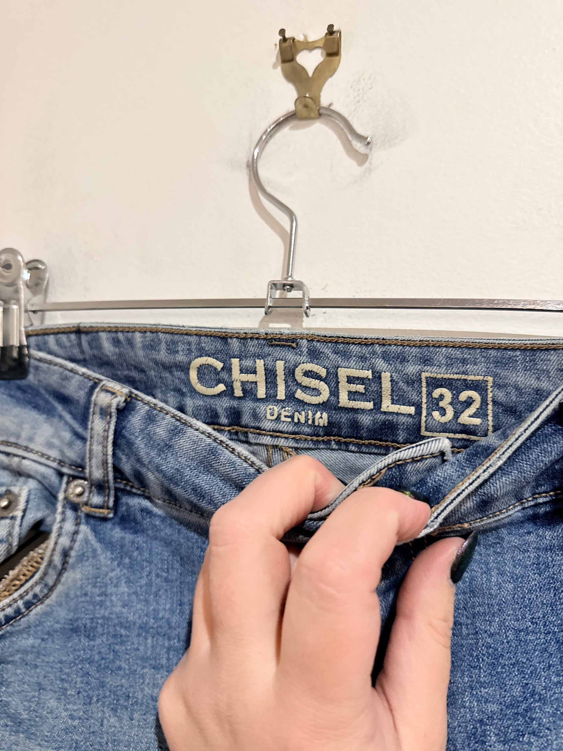Chisel Denim Straight Jeans Size 32