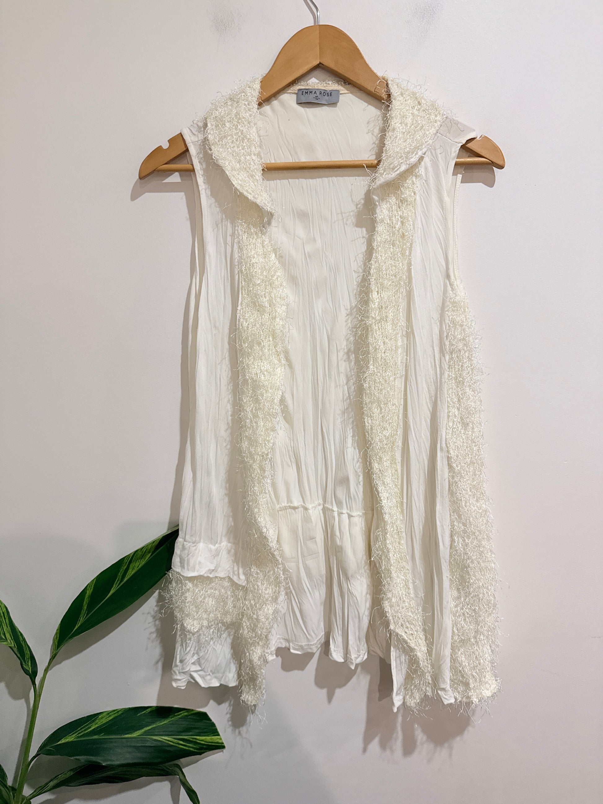 Emma Rose Bohemian Sleeveless Vest Size 10