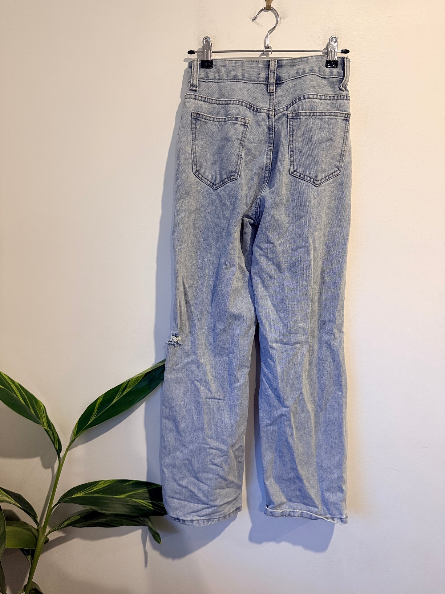 Shein High-waisted Distressed Jeans. Size Petite XXS | Waist 64cm