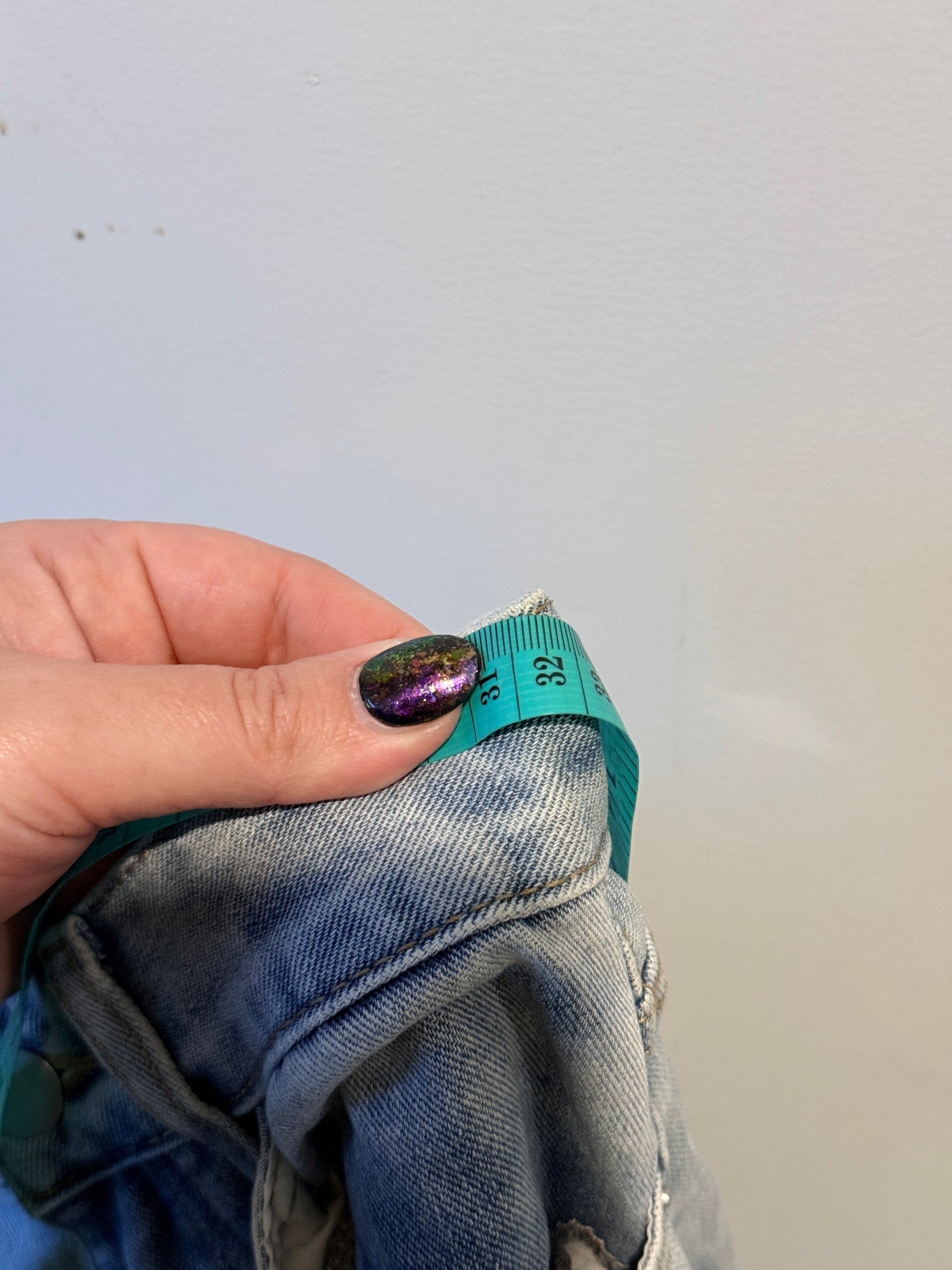 Shein High-waisted Distressed Jeans. Size Petite XXS | Waist 64cm