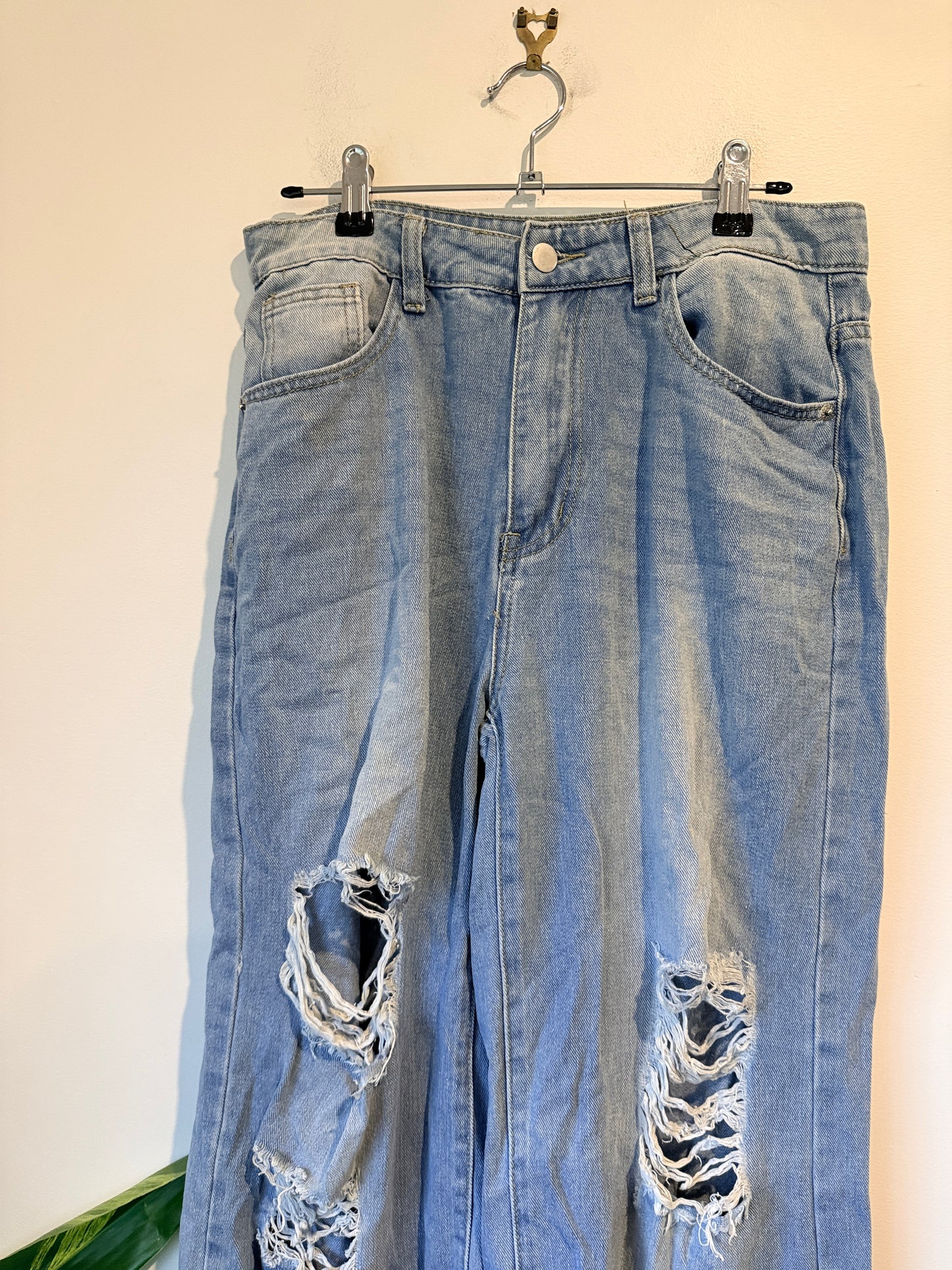Shein Distressed Jeans Size M | Waist 78cm