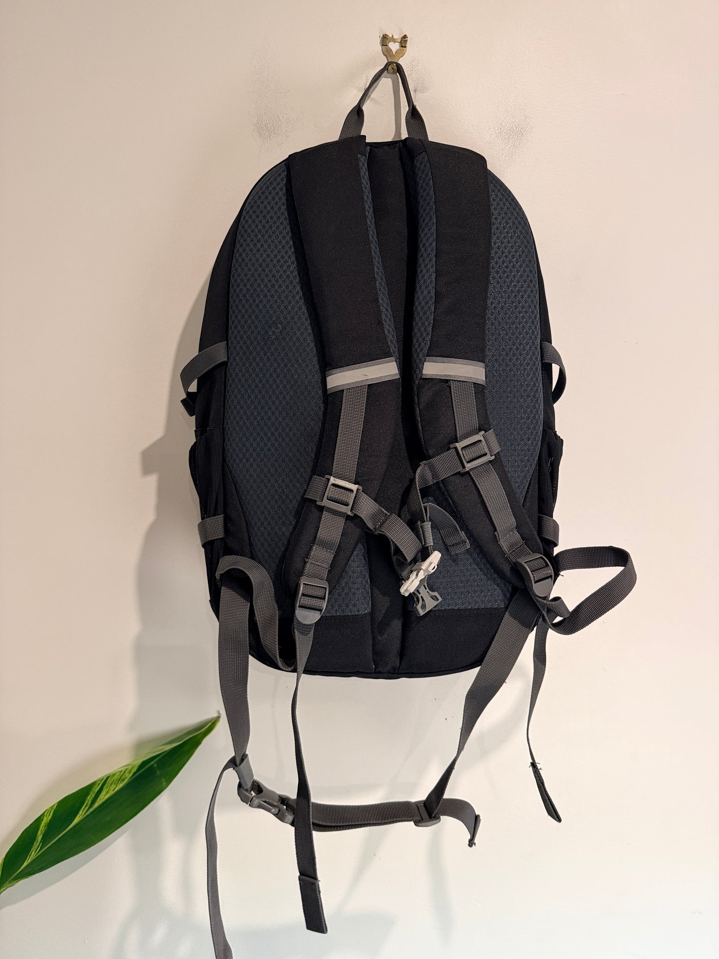 Torpedo7 Black Nylon Outdoor Hiking Backpack