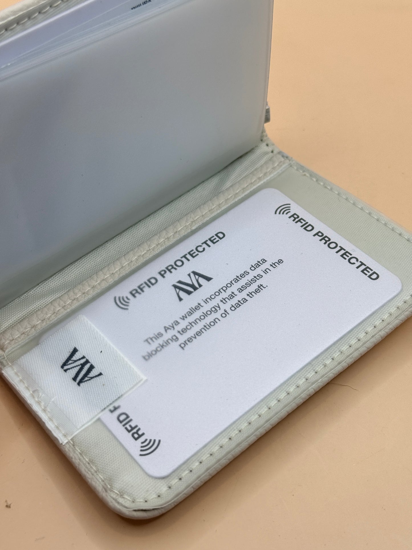 Aya RFID Card Holder Wallet