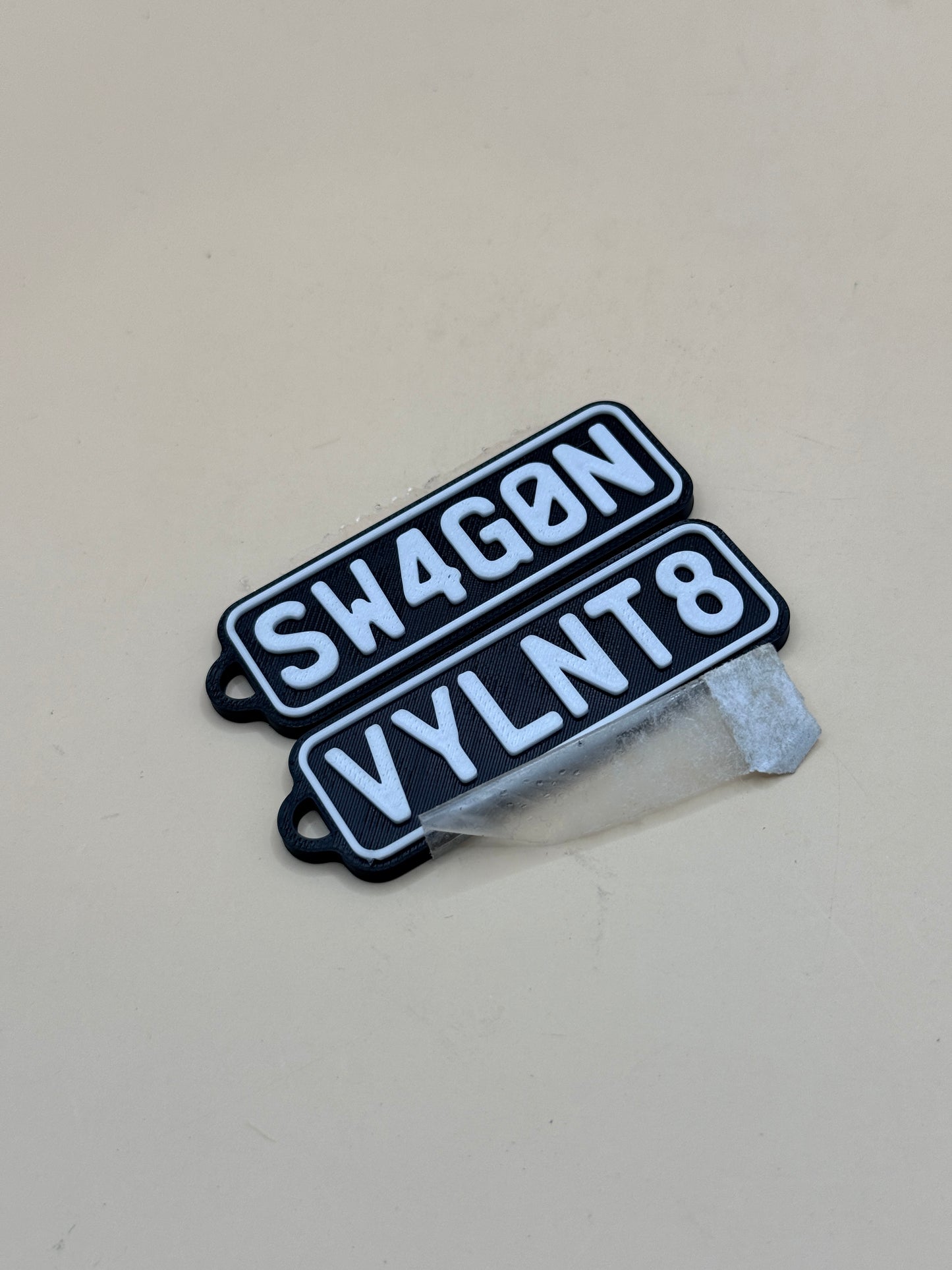 SWAGON VVLNT8 PVC Tag Set