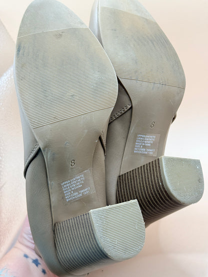 Anko Chelsea Ankle Boots – Size 8