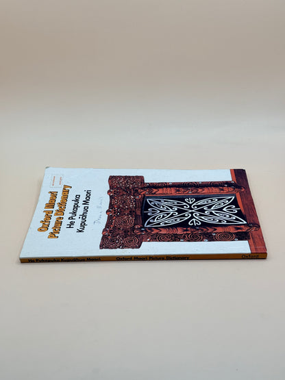Oxford Maori Picture Dictionary by Pita Cleave, Katarina Mataira & Rangimarie Pere
