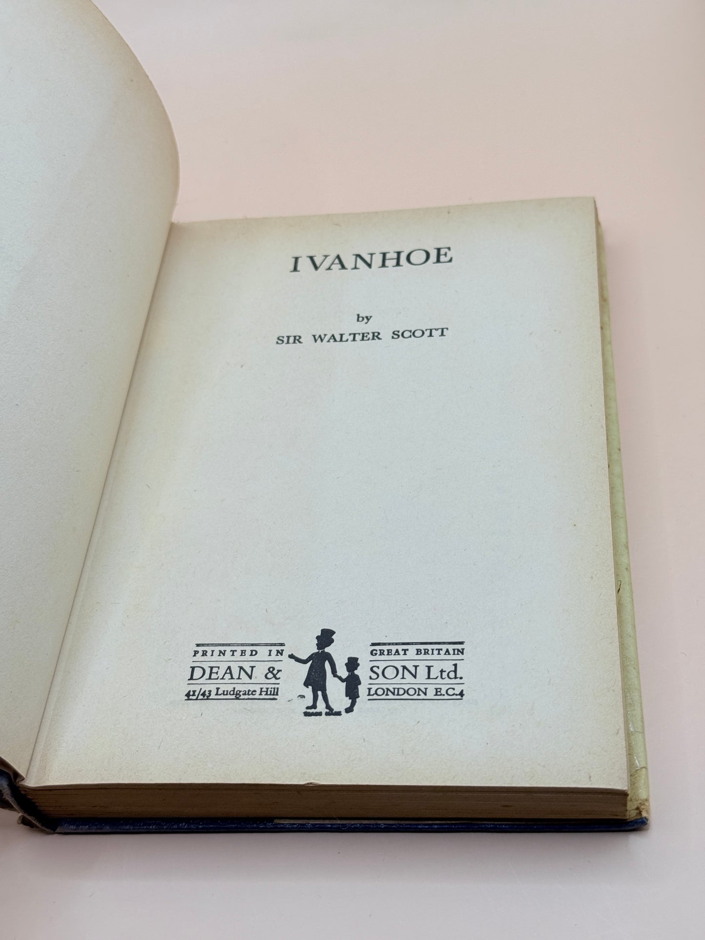 (Vintage) Ivanhoe by Sir Walter Scott