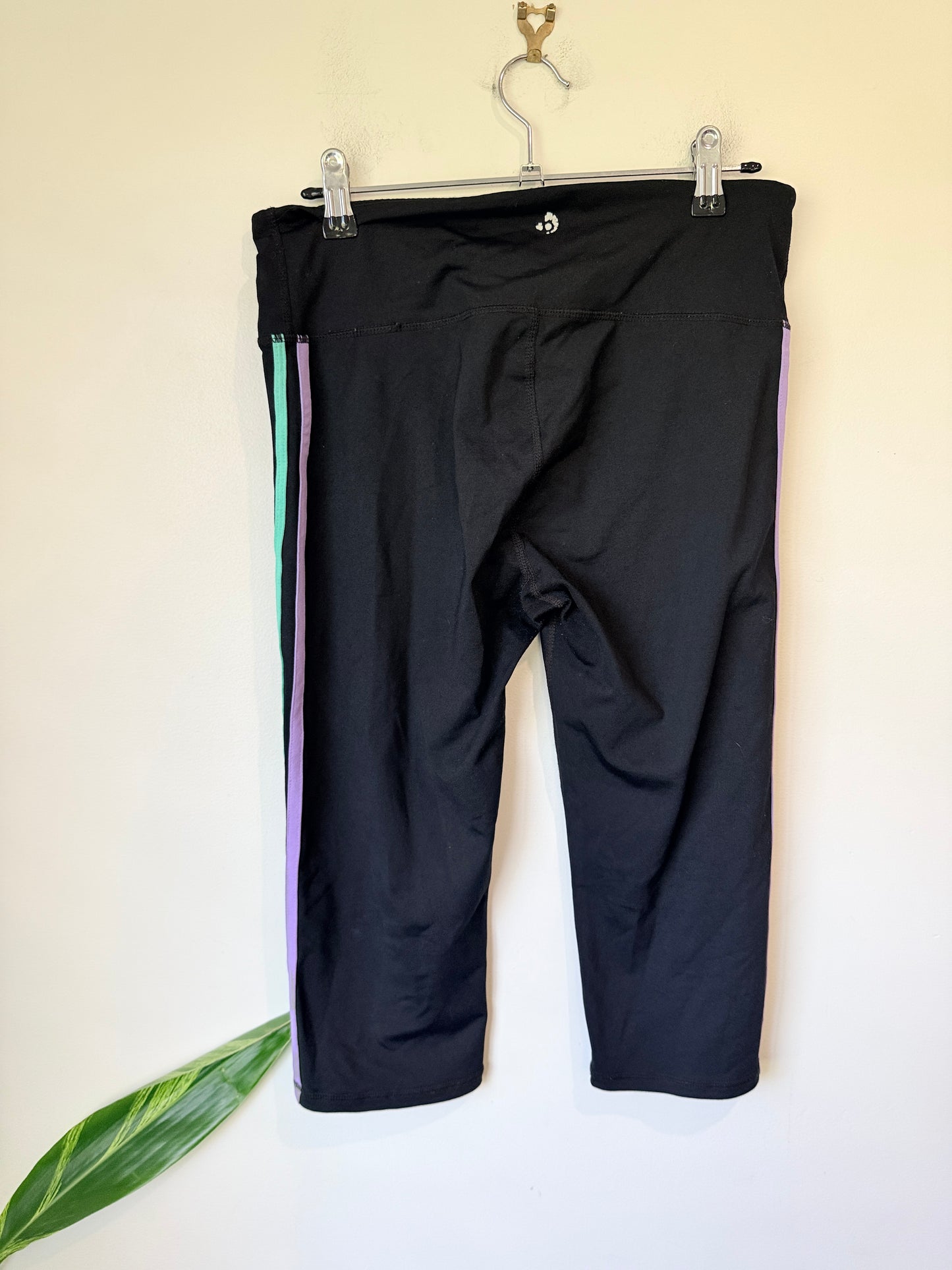 Cotton On Body High-rise Cropped Leggings Size L
