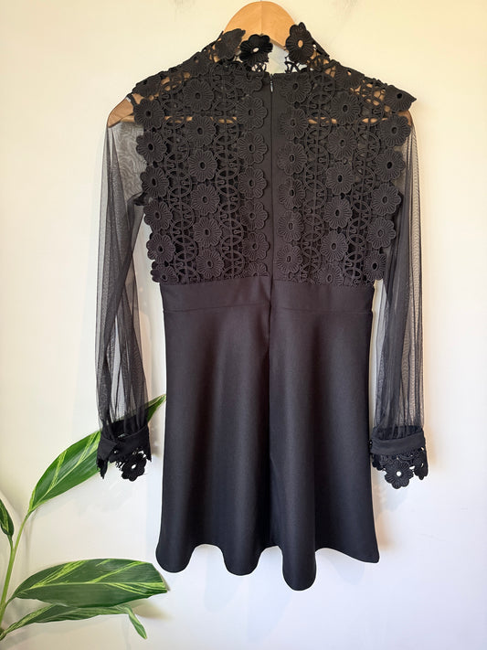 Du Juan Yuan Chuan Long-sleeved Mini Dress Size U/Arm to U/Arm 41cm