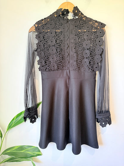 Du Juan Yuan Chuan Long-sleeved Mini Dress Size U/Arm to U/Arm 41cm
