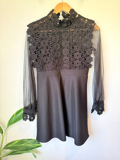 Du Juan Yuan Chuan Long-sleeved Mini Dress Size U/Arm to U/Arm 41cm