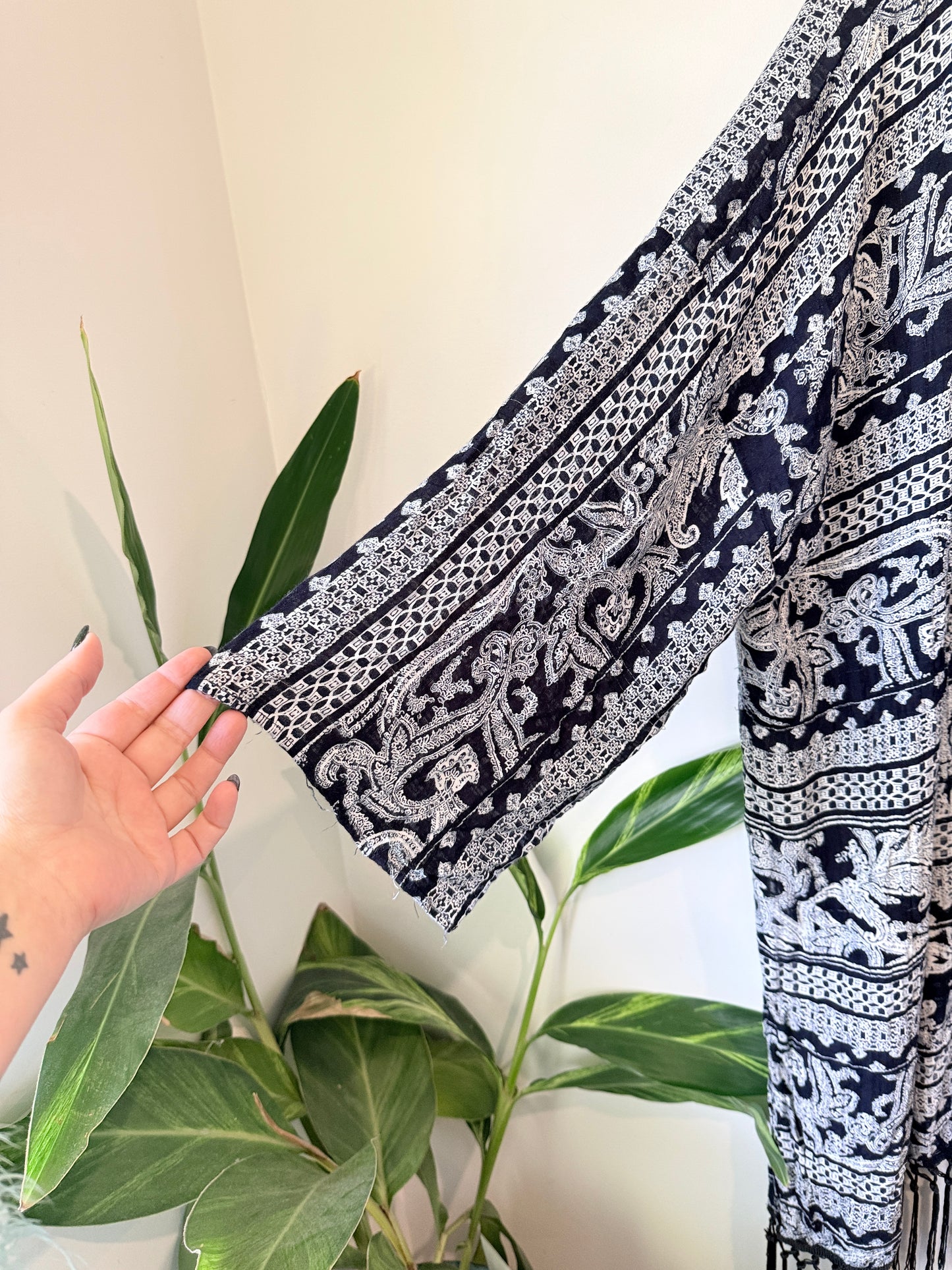 Sirene Bohemian-style Kimono Cardigan