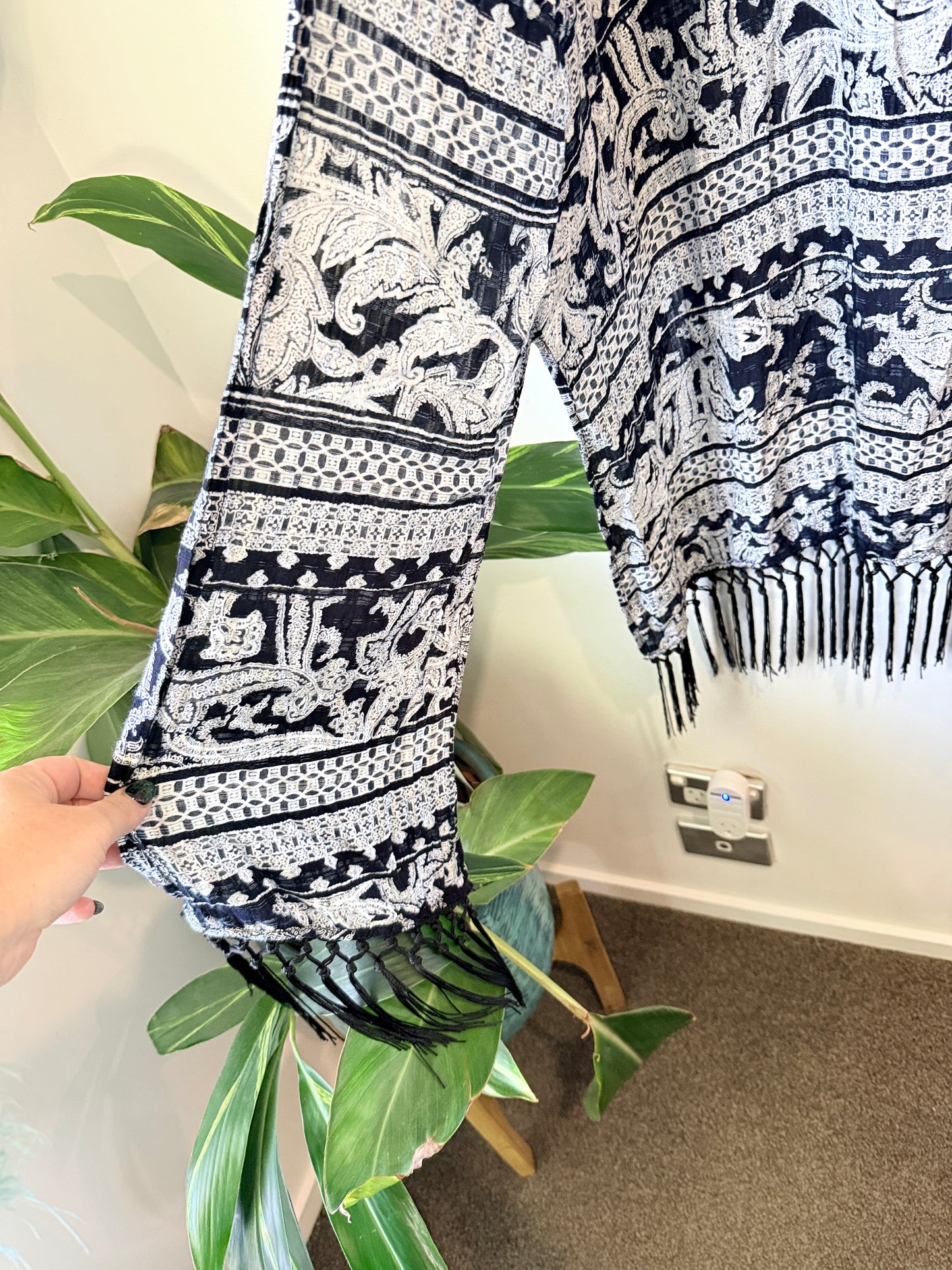 Sirene Bohemian-style Kimono Cardigan