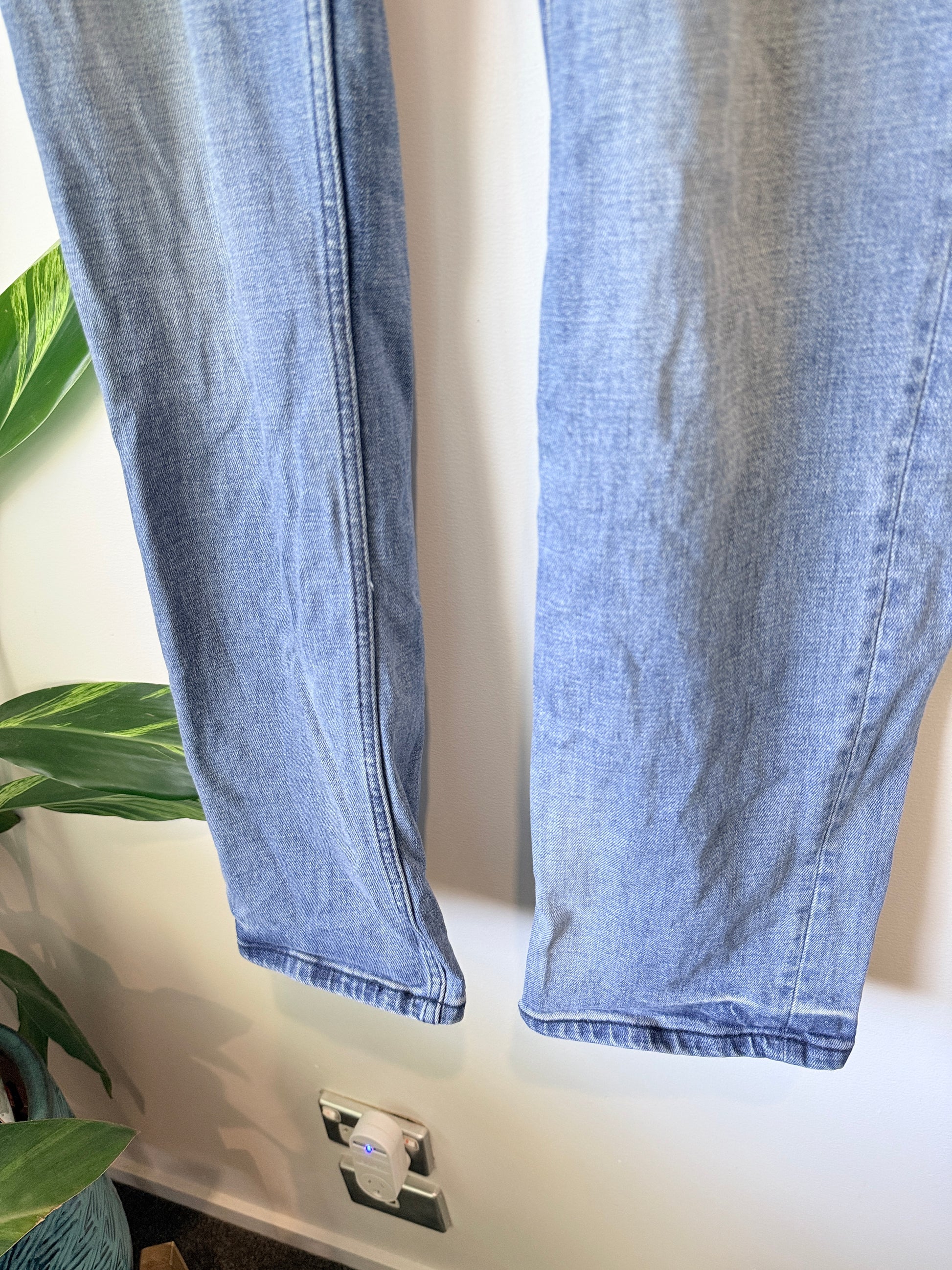 Connor Skinny Fit Denim Jeans Size 35