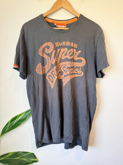 Superdry Graphic T-shirt Size L