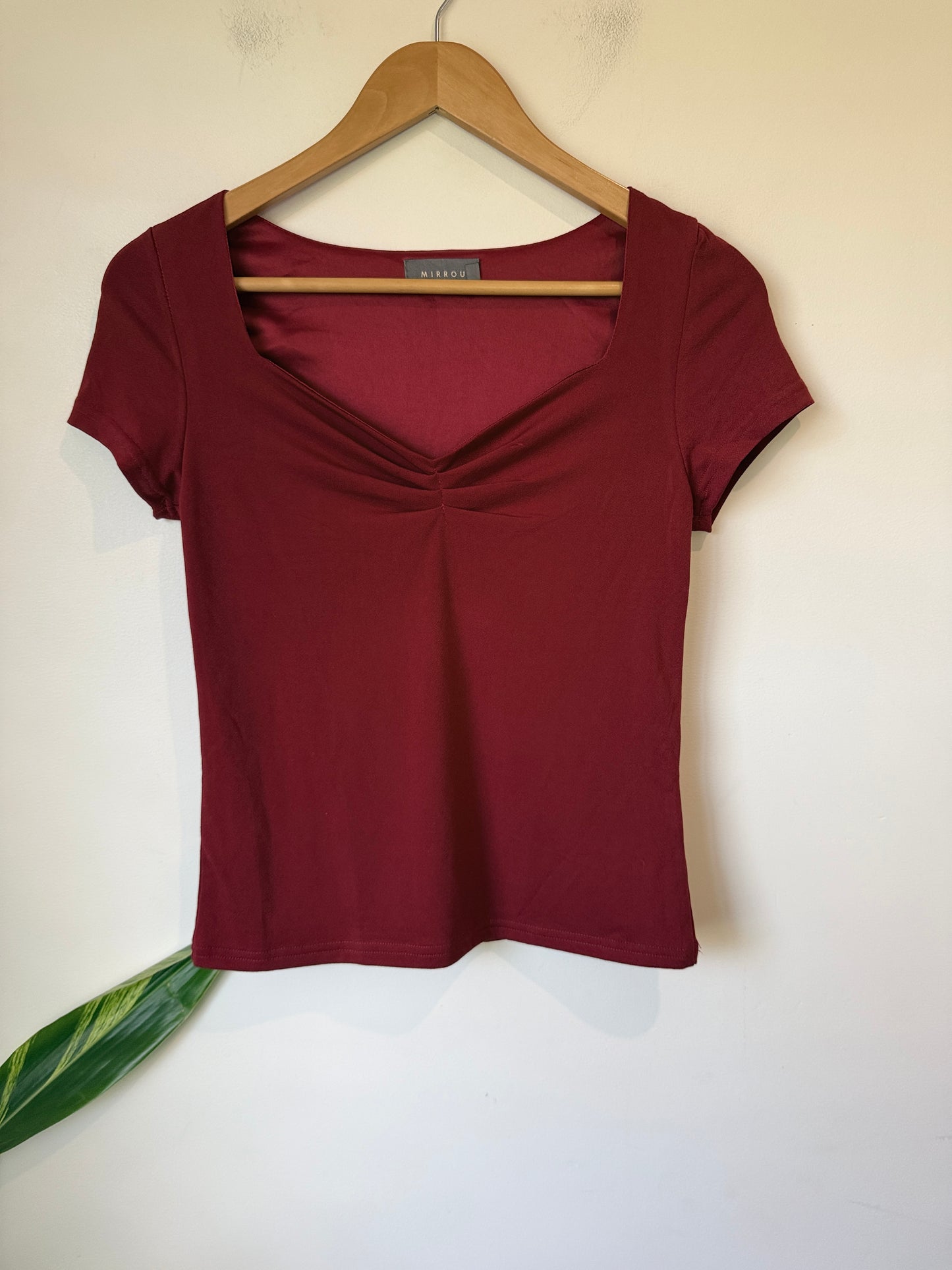 Mirrou Short-sleeve Top Size S