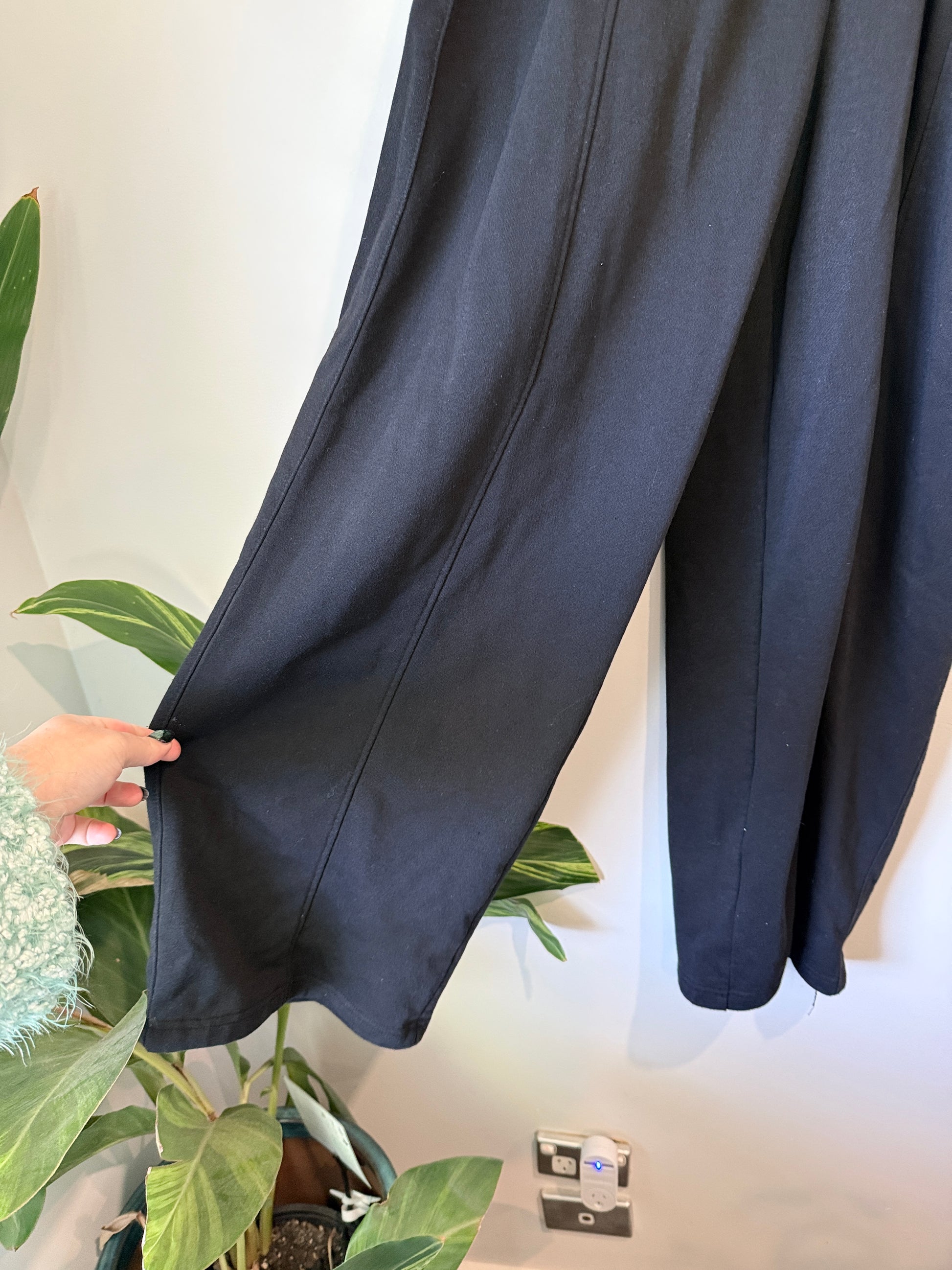 Fabulous Studio Wide-leg Trousers Size 4