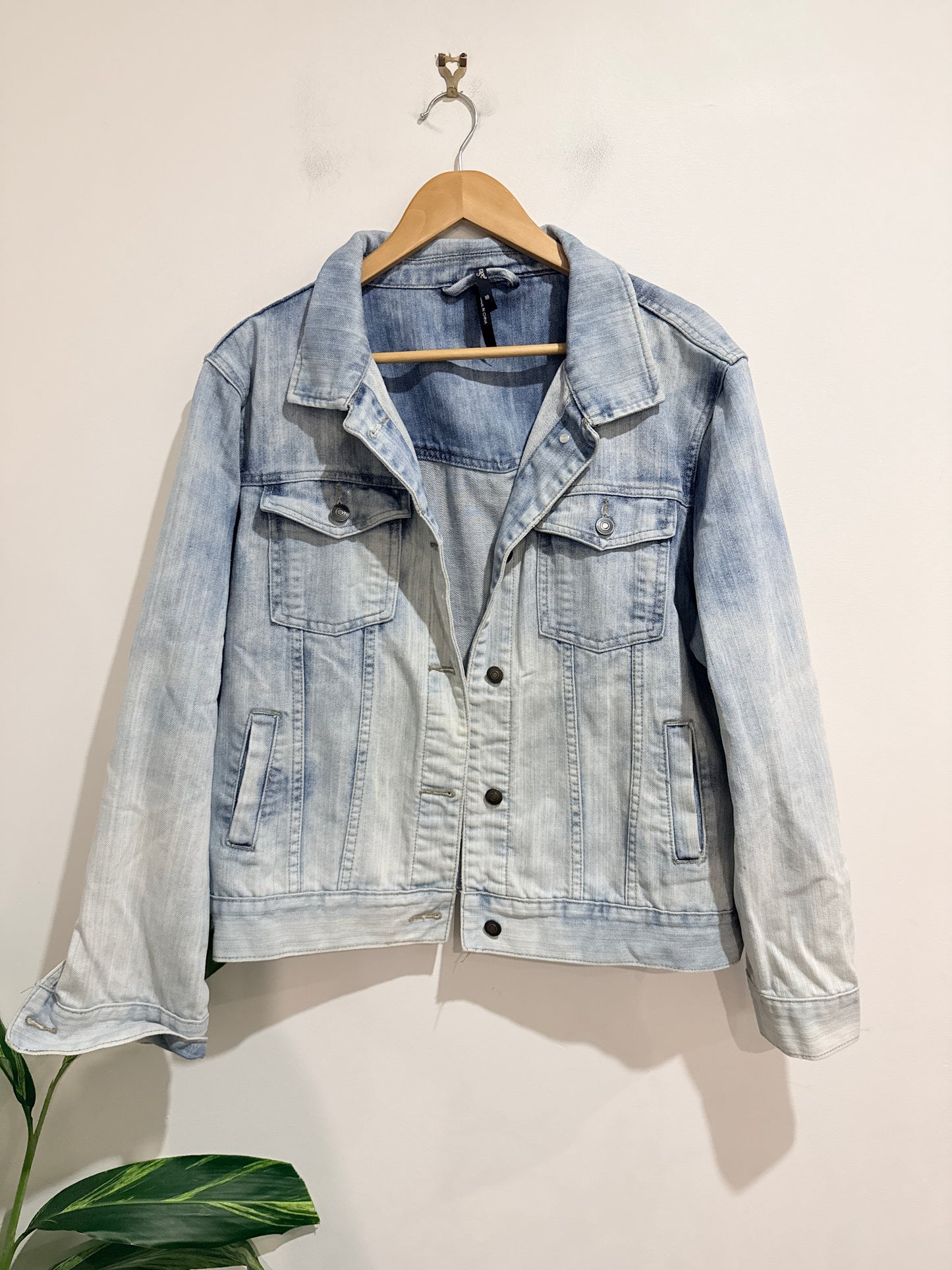 Garage Light Indigo Denim Jacket Size 18