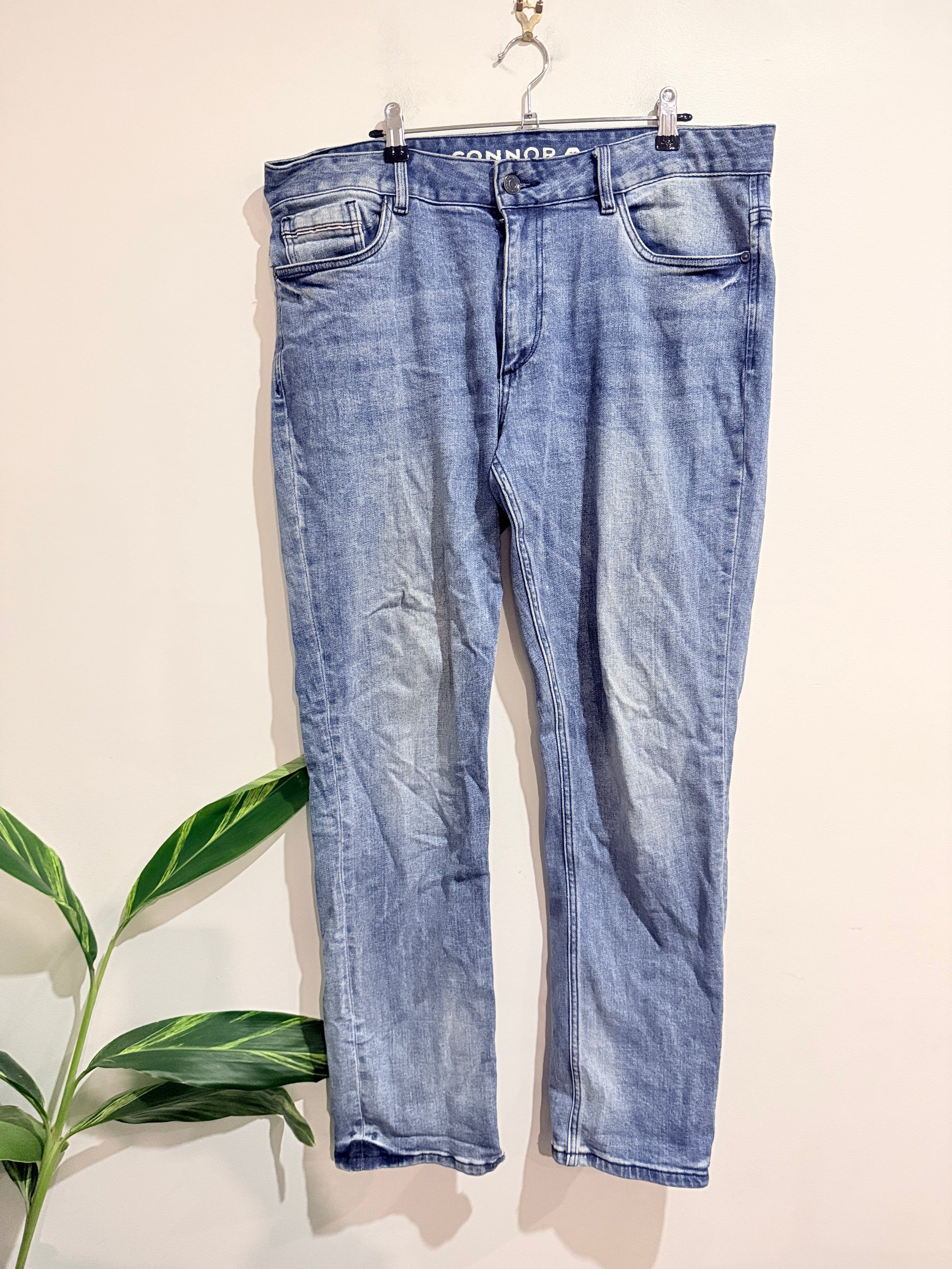 Connor Light-blue Acid-washed Denim Jeans Size 35