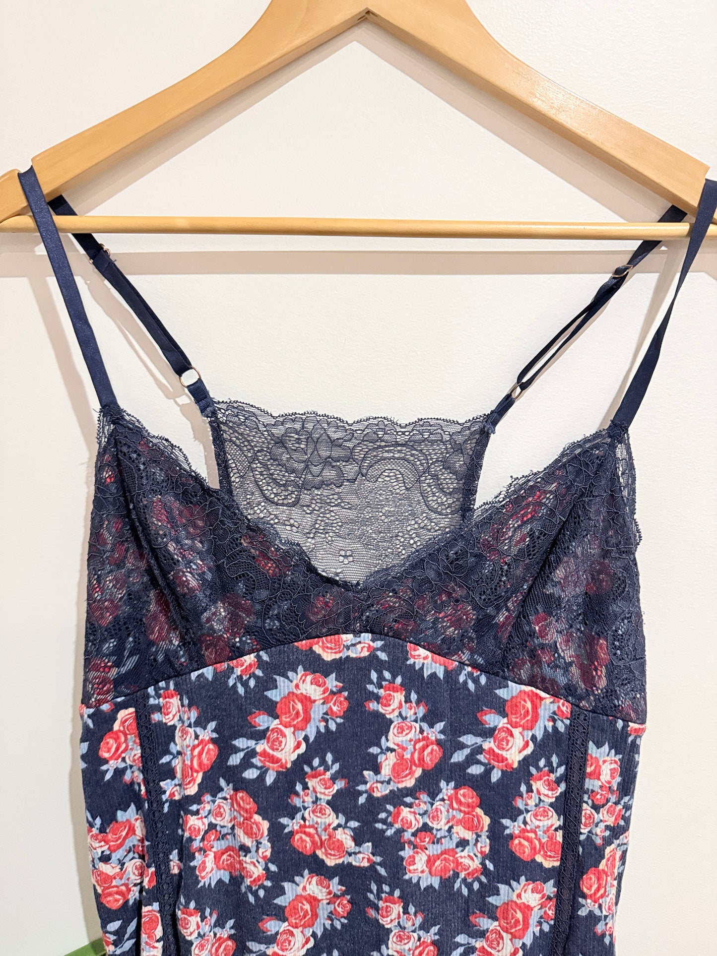 Cotton:on Body Floral Tank Top Size M