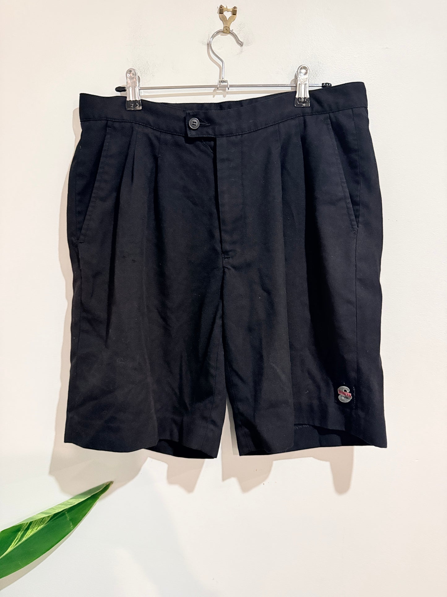 Selwyn College Pleated Trouser Shorts Size 87