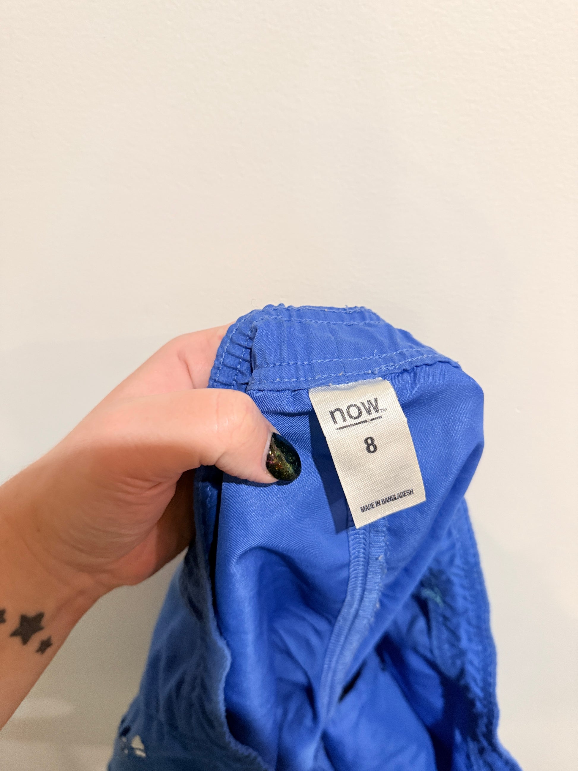Now Embroidered Mid-rise Shorts Size 8