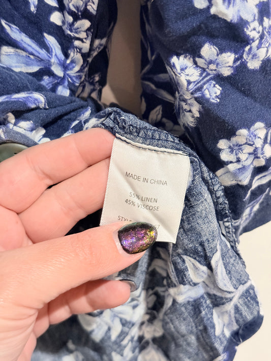 Katies Floral Print V-neck Shirt Size 14