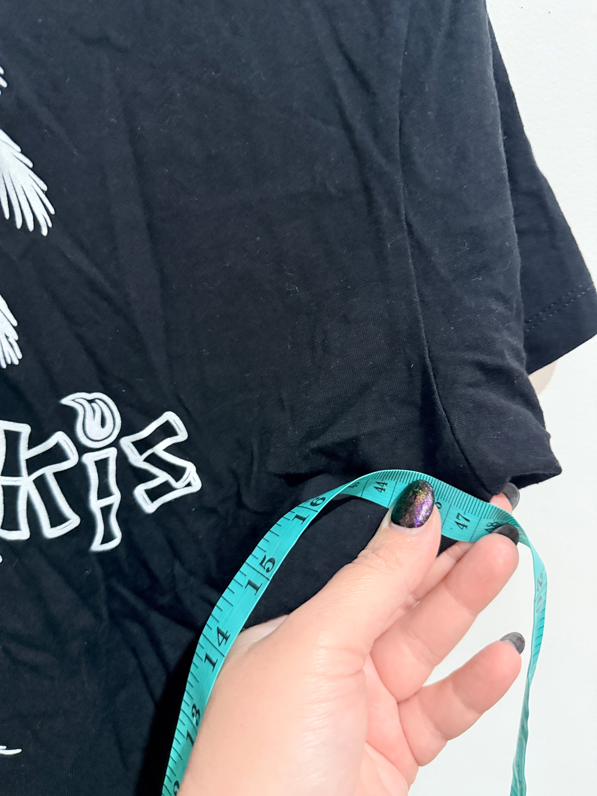 Next Level Souvenir T-shirt Size XL | U/Arm to U/Arm 47cm