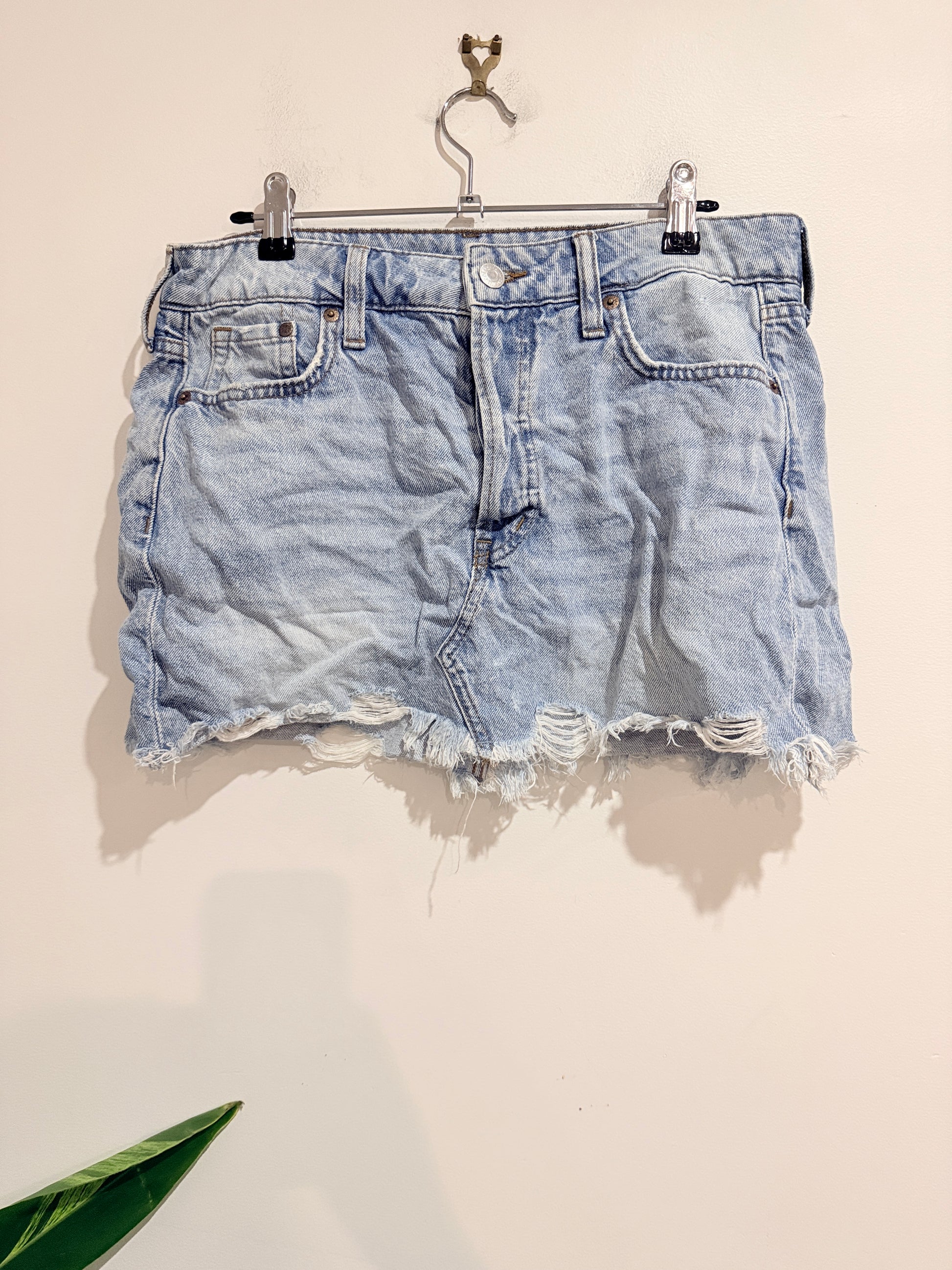 & Denim Distressed Denim Shorts Size S