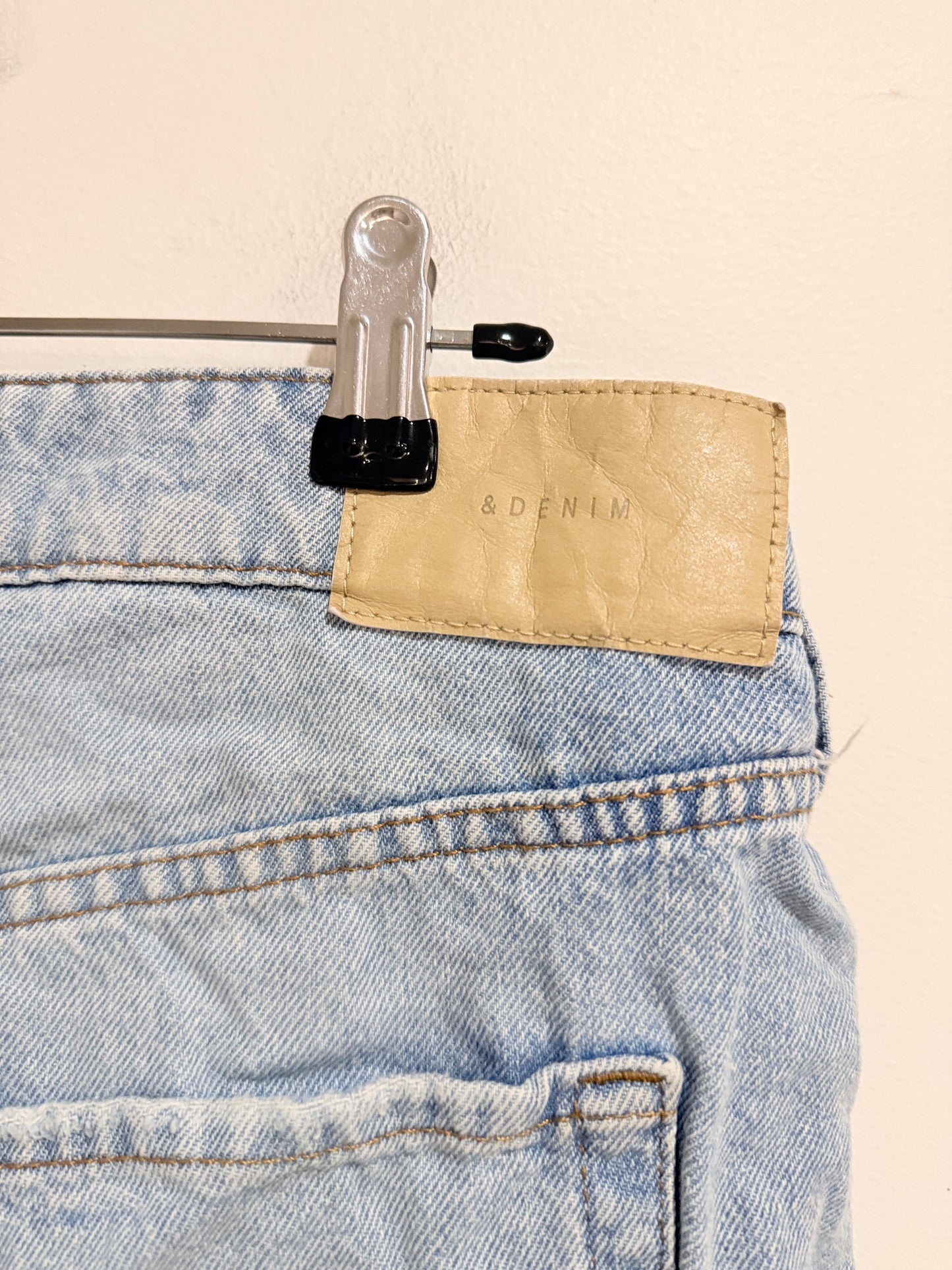 & Denim Distressed Denim Shorts Size S
