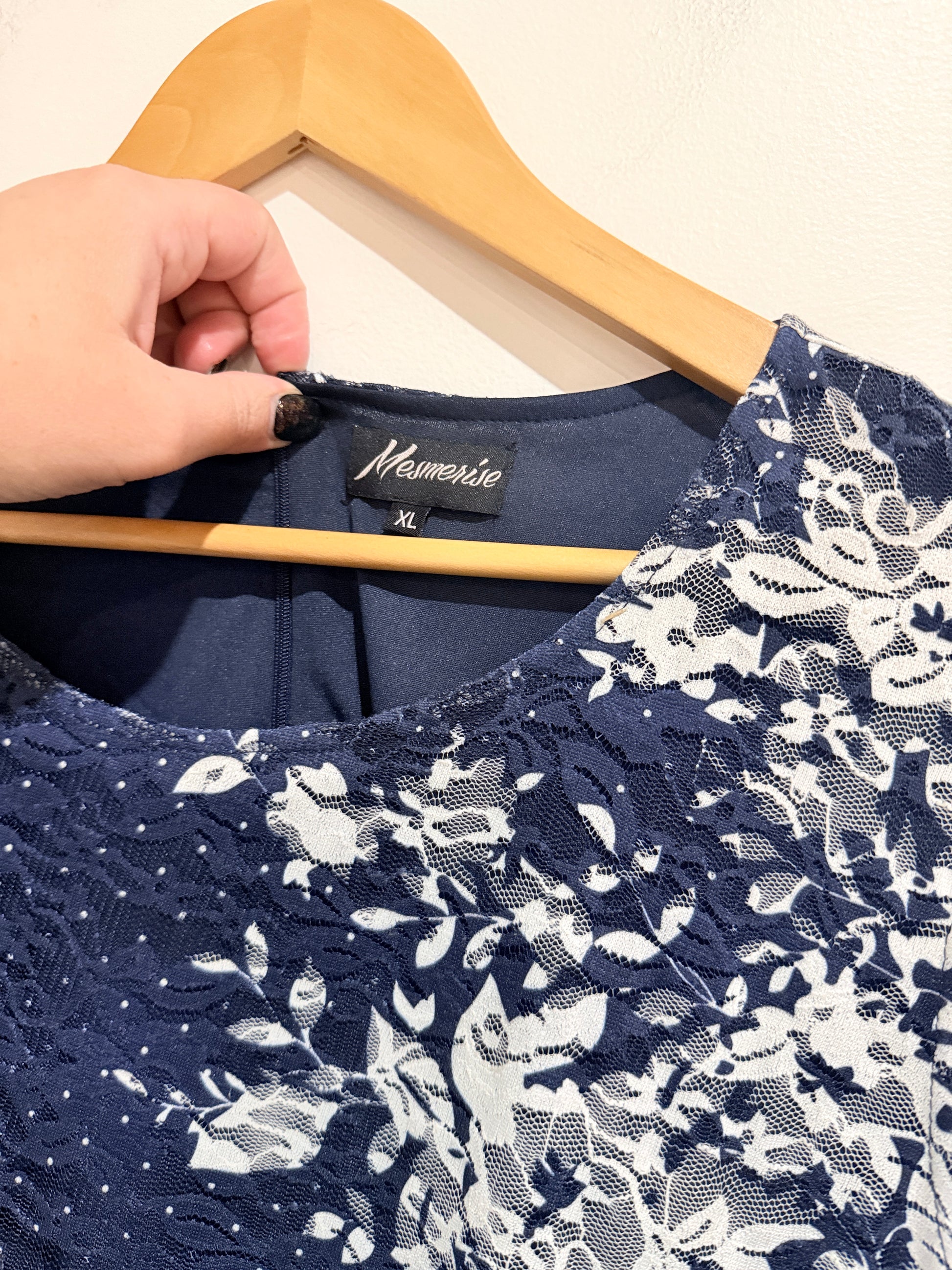 Mesmerise Floral And Spot Print Dress Size XL