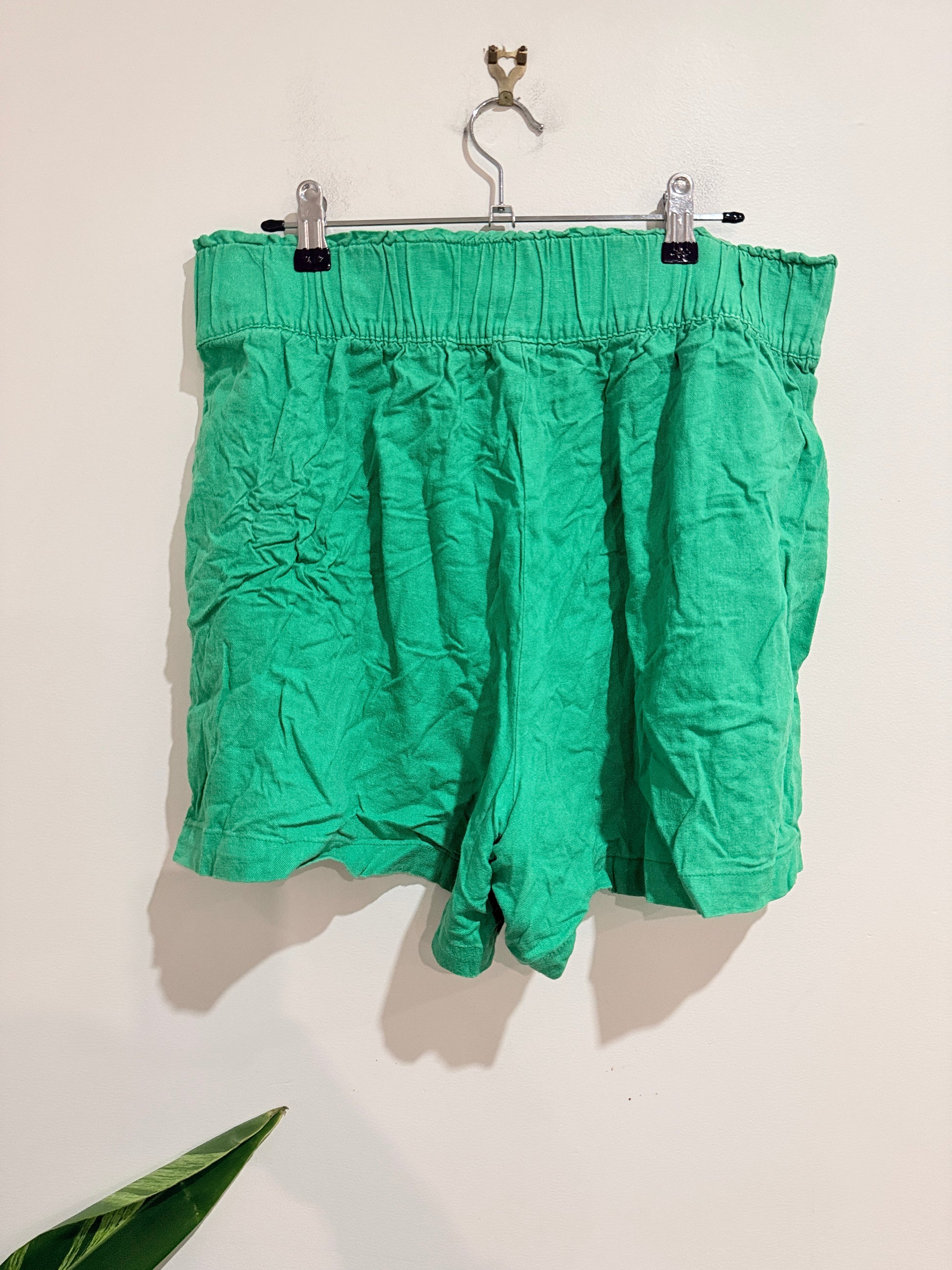 Anko Crinkle Gauze Shorts Size 14